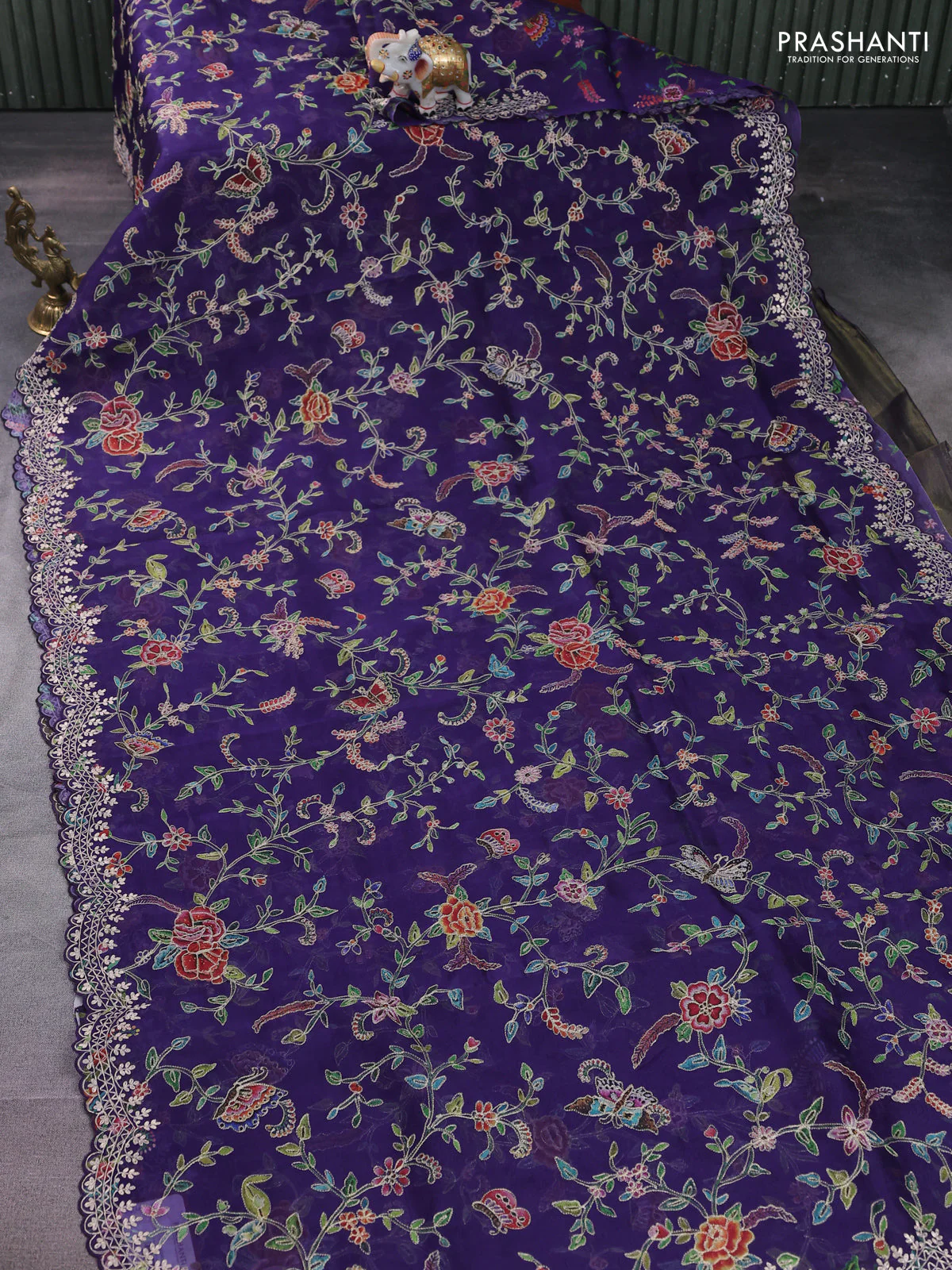 Pure organza silk saree violet with allover prints & pita work and embroidery border - Image 2