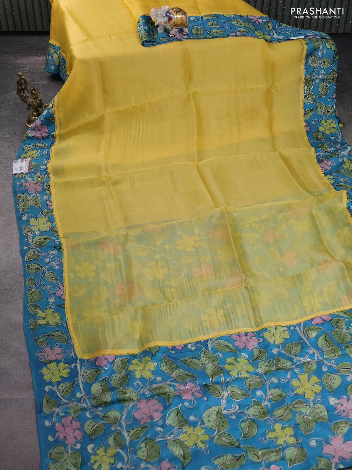 Pure organza silk saree yellow and cs blue with plain body and kalamkari printed pita work border - Image 7