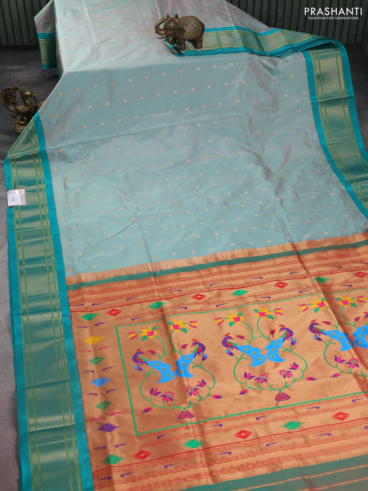 Pure paithani silk saree dual shade of greyish green and teal green with zari woven buttas and zari woven korvai border - Image 2