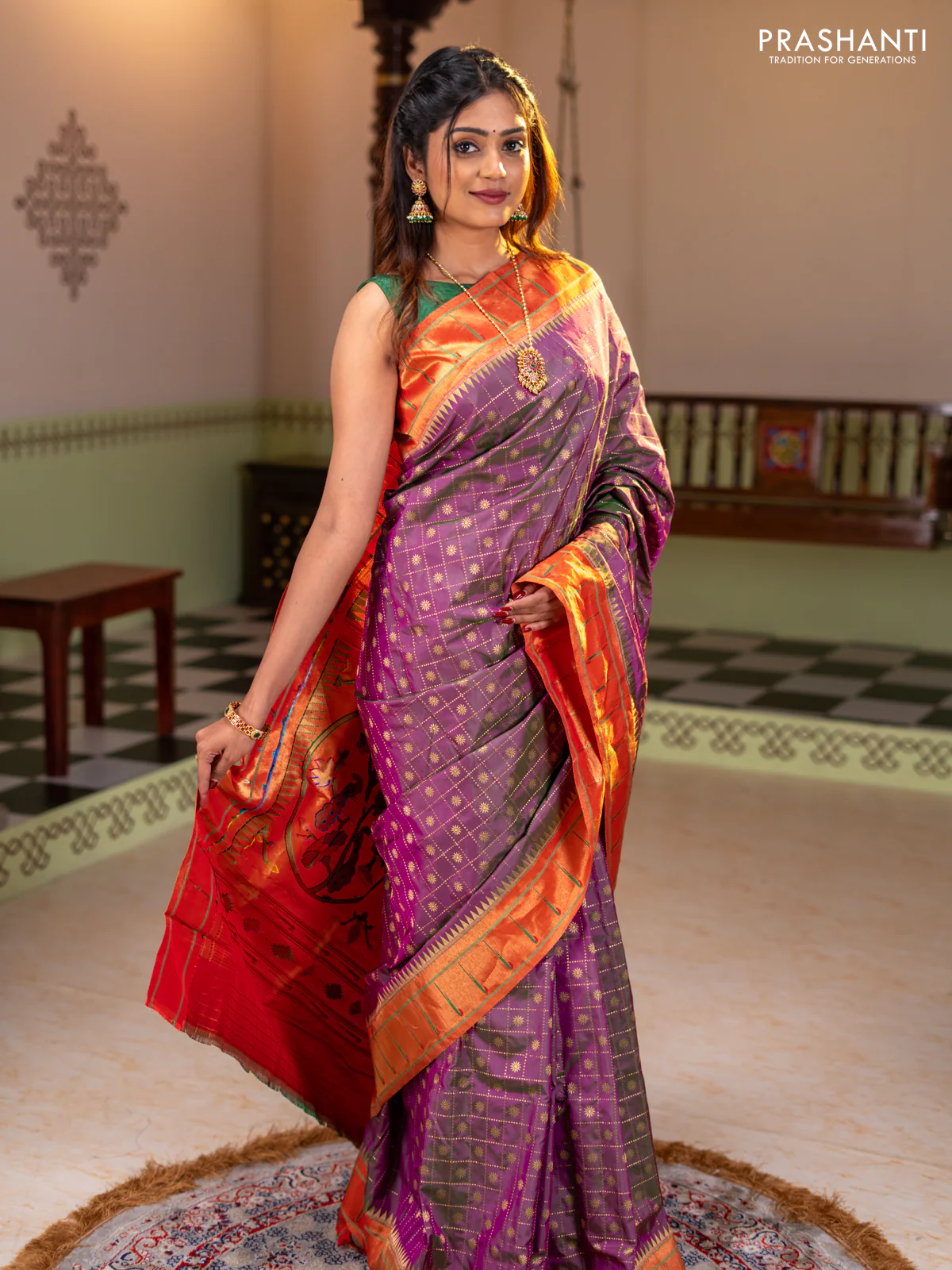 Pure paithani silk saree dual shade of purple and red with allover zari checks & buttas and zari woven muniya butta border - Image 2