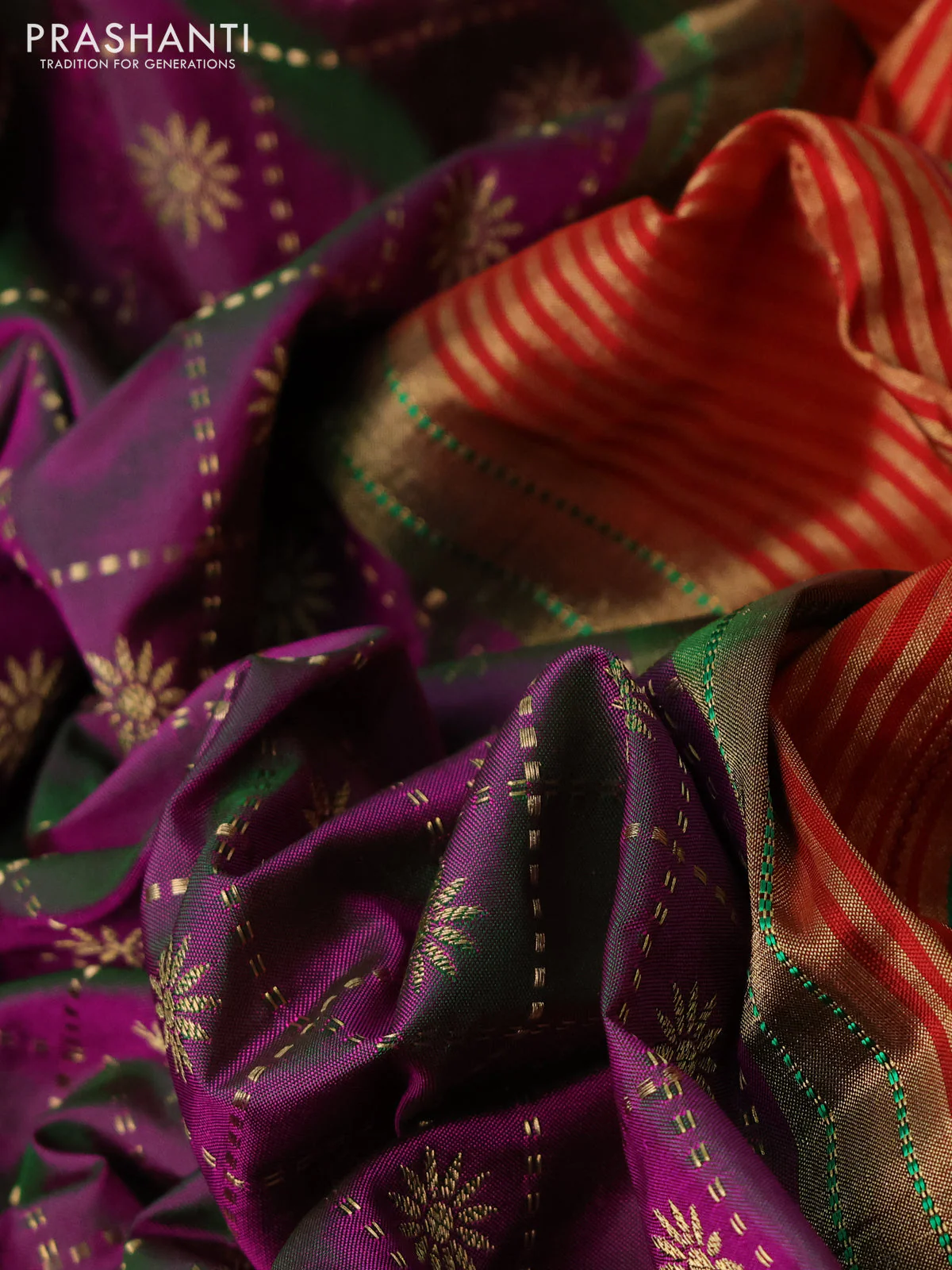 Pure paithani silk saree dual shade of purple and red with allover zari checks & buttas and zari woven muniya butta border - Image 9