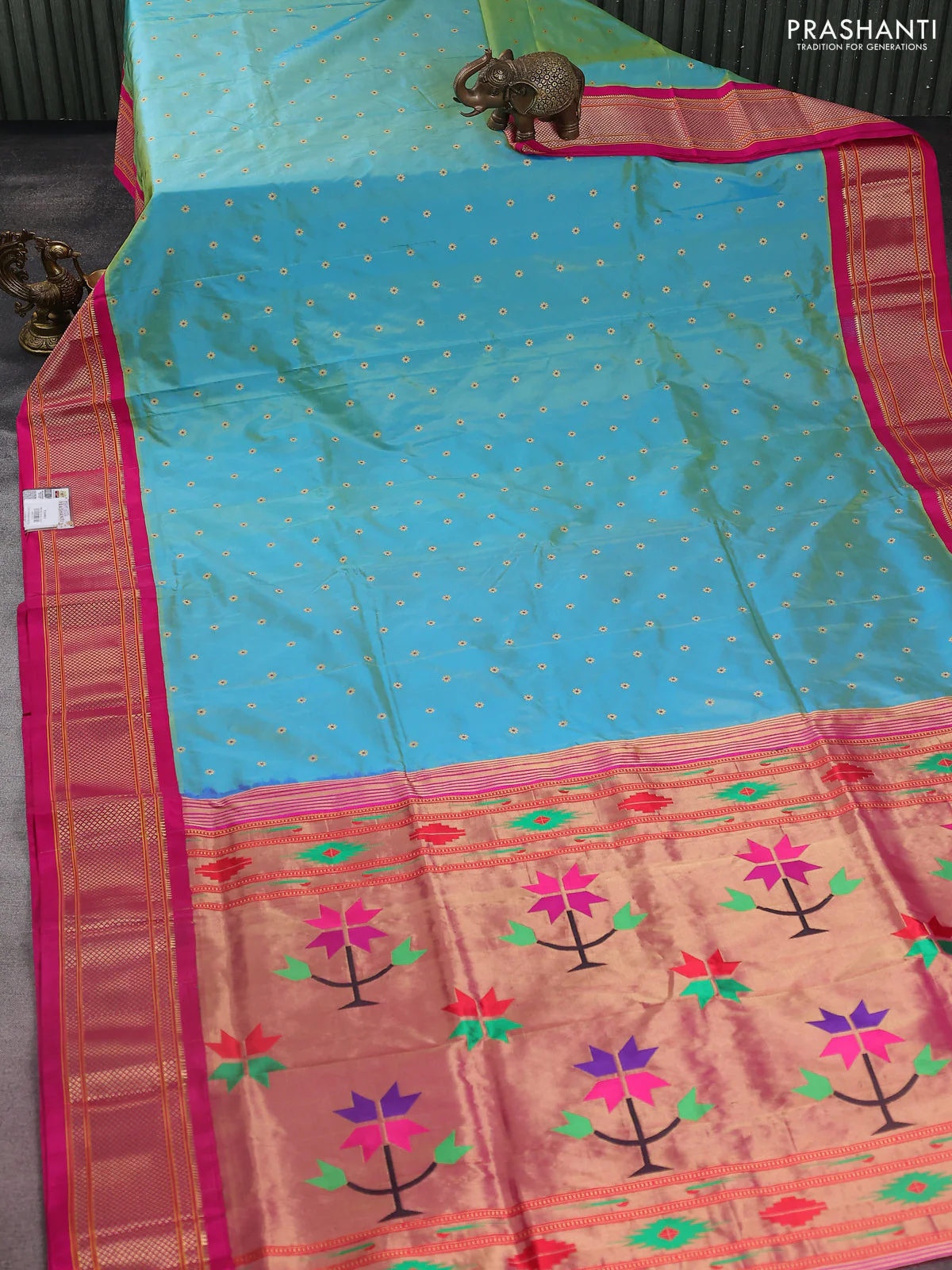 Pure paithani silk saree dual shade of teal blue and pink with zari woven buttas and zari woven korvai border - Image 2