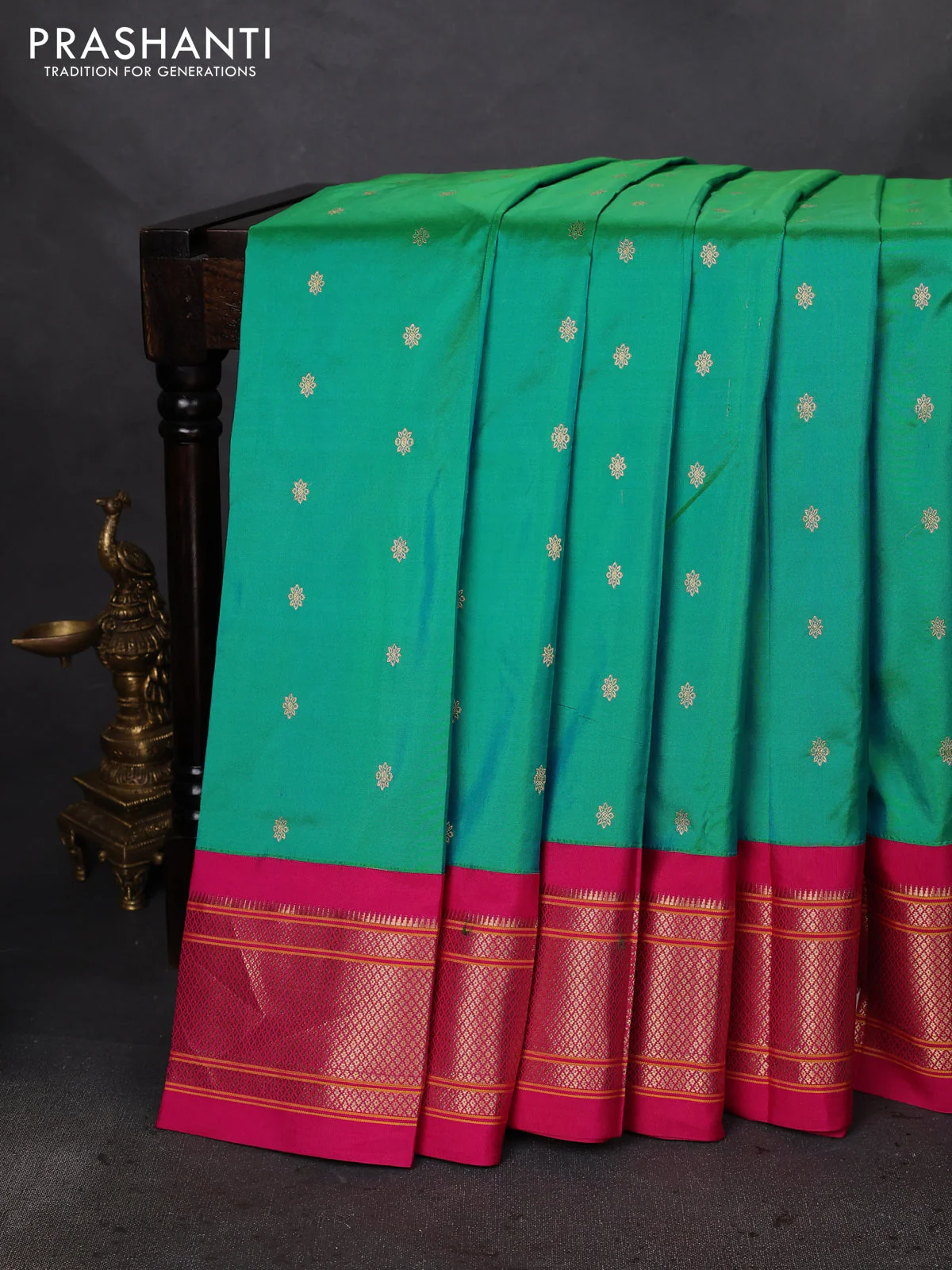 Pure paithani silk saree dual shade of teal bluish green and pink with allover zari woven buttas and paithani weaving pallu - Image 2