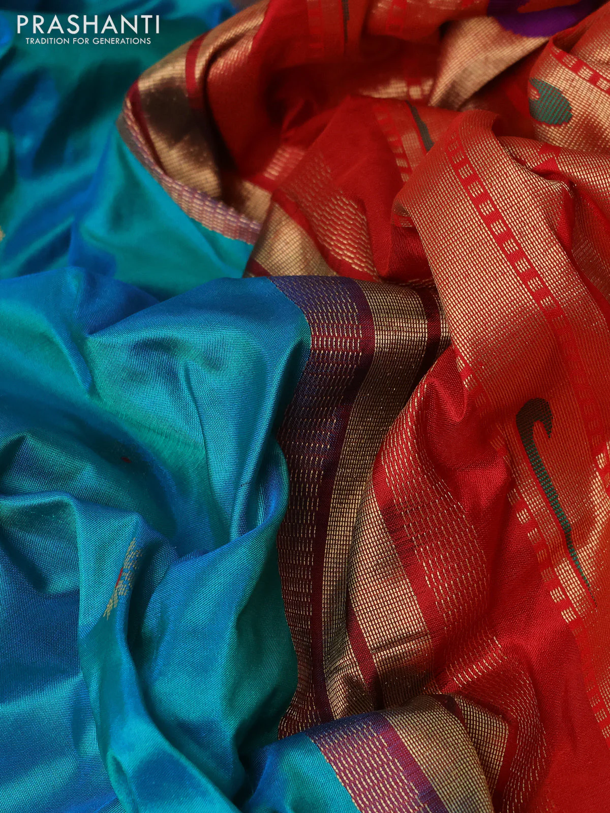 Pure paithani silk saree dual shade of teal bluish green and red with zari woven buttas and paithani weaving pallu - Image 3