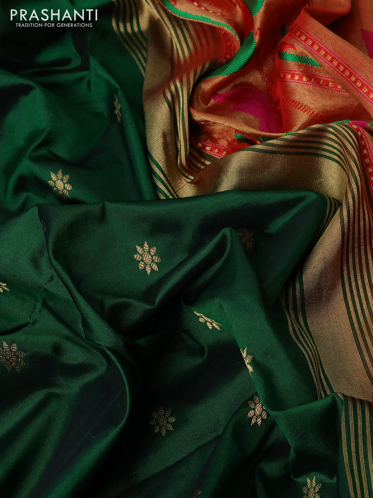 Pure paithani silk saree green and red with allover zari woven buttas and paithani weaving pallu - Image 3