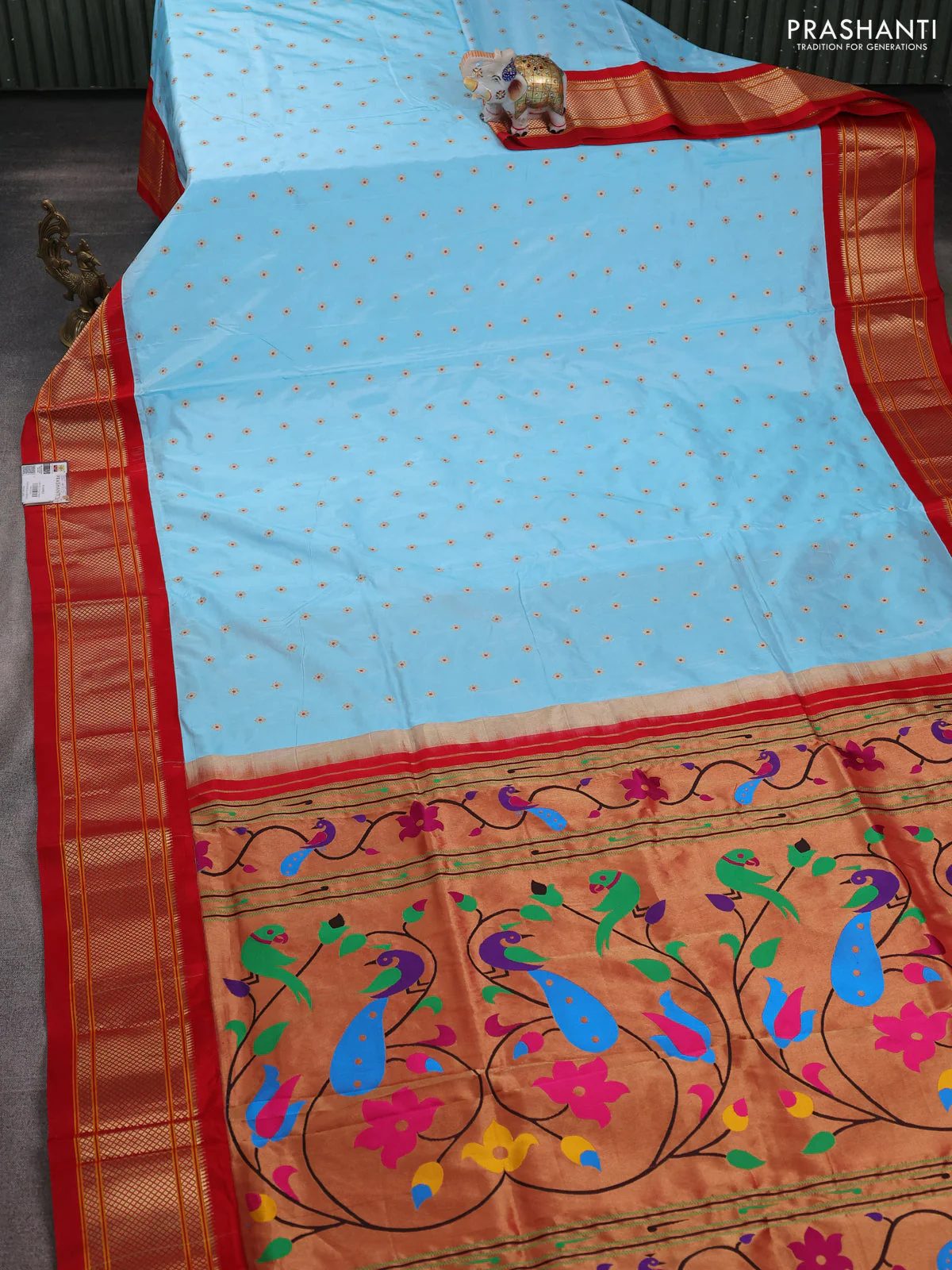 Pure paithani silk saree light blue and red with allover floral zari woven buttas and paithani weaving pallu - Image 2