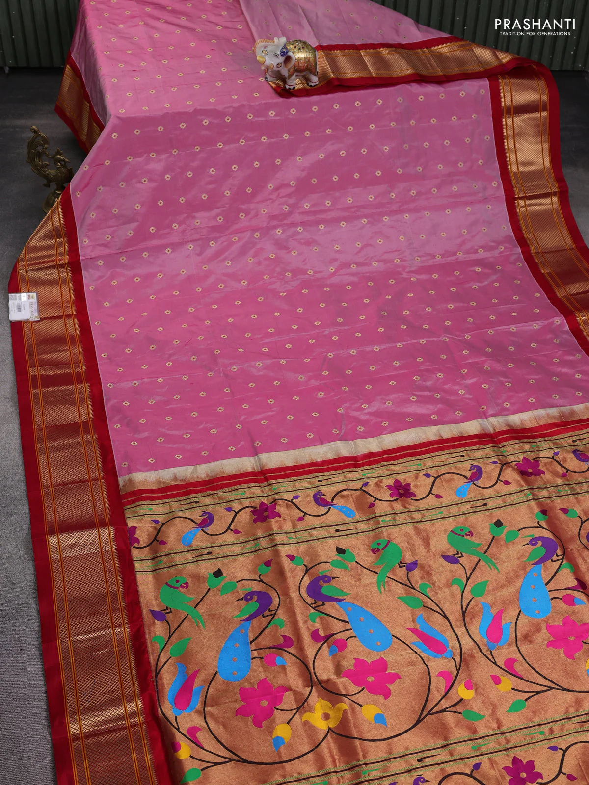 Pure paithani silk saree pastel pink and red with zari woven buttas and zari woven border - Image 2