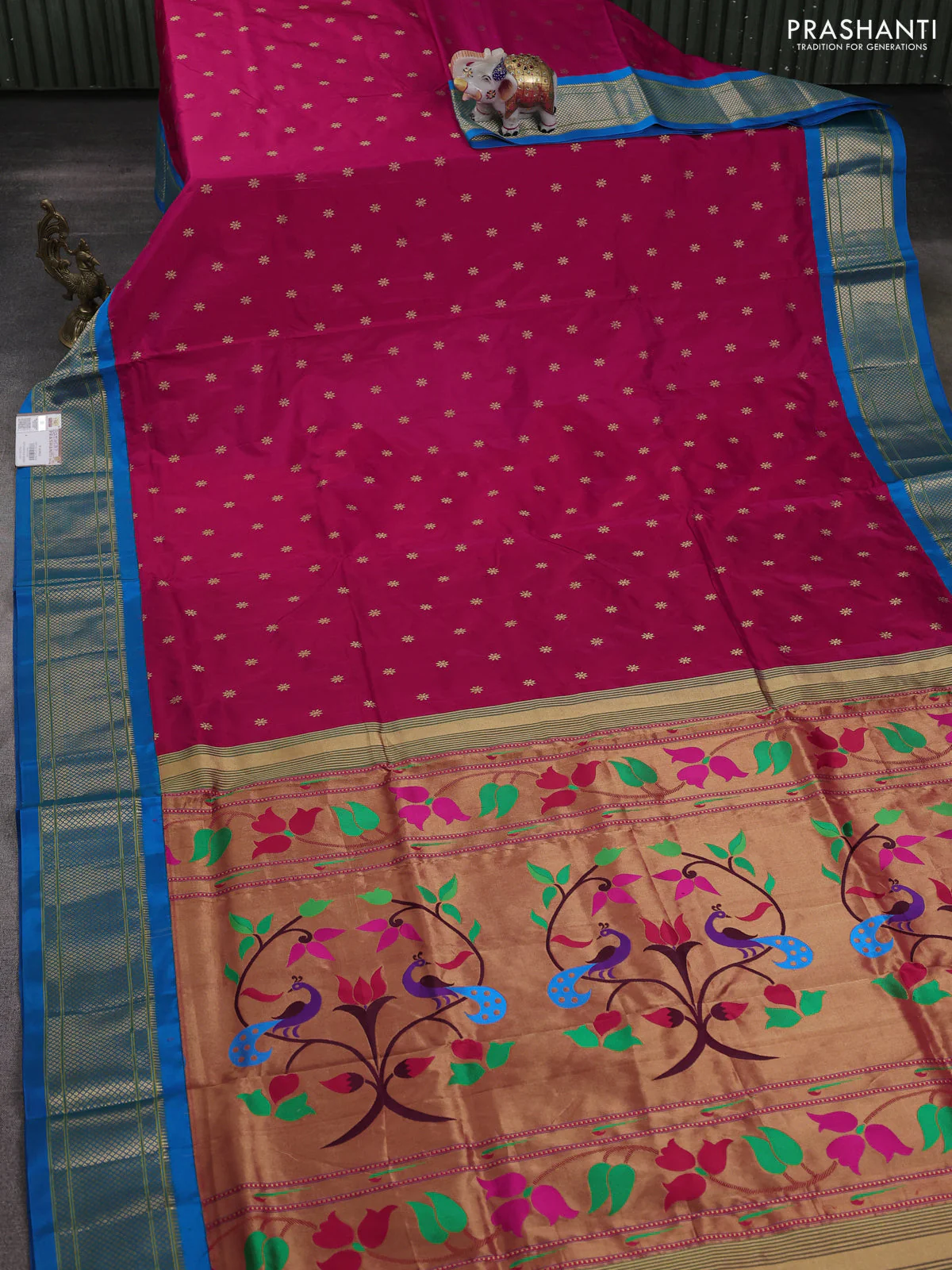 Pure paithani silk saree pink and cs blue with allover zari woven buttas and paithani weaving pallu - Image 2