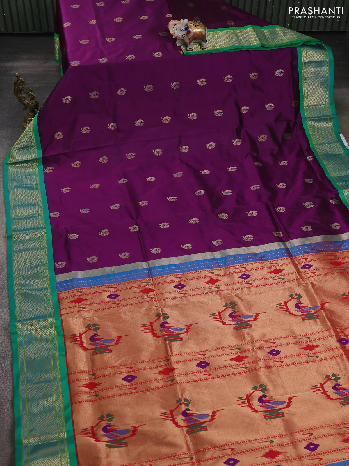 Pure paithani silk saree purple and dual shade of green with allover annam zari woven buttas and paithani weaving pallu - Image 2