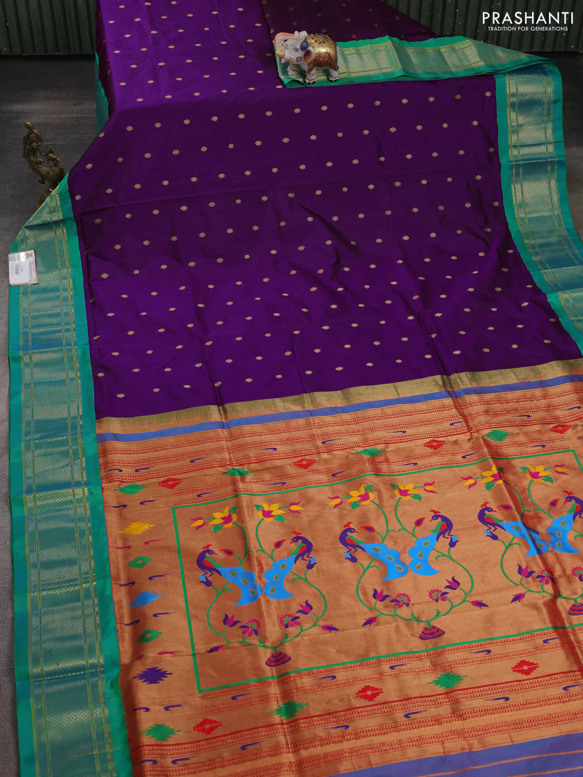 Pure paithani silk saree purple and teal green with allover zari woven buttas and paithani weaving pallu - Image 2
