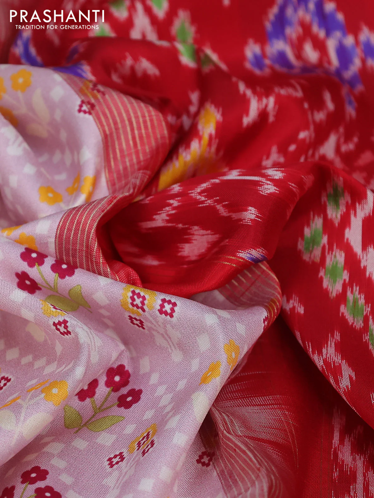 Pure pochampally silk saree light pink and red with floral prints and temple design annam zari woven border - Image 3