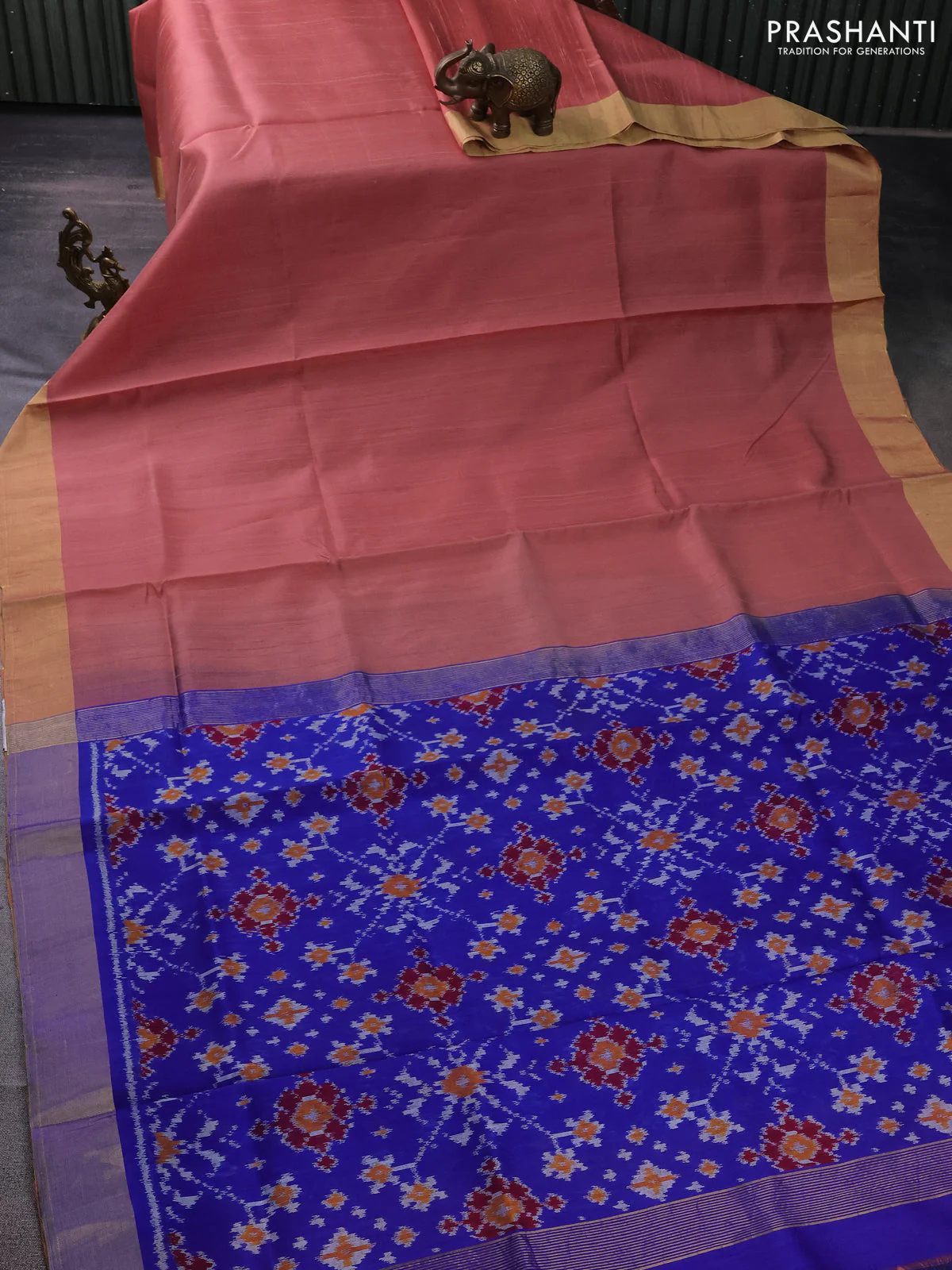 Pure raw silk saree peach shade and royal blue with plain body and ikat weaves pallu - Image 2