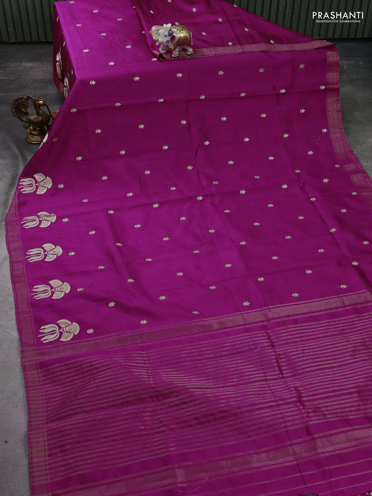 Pure raw silk saree purple with embroidery buttas and embroidery butta zari border - Image 2