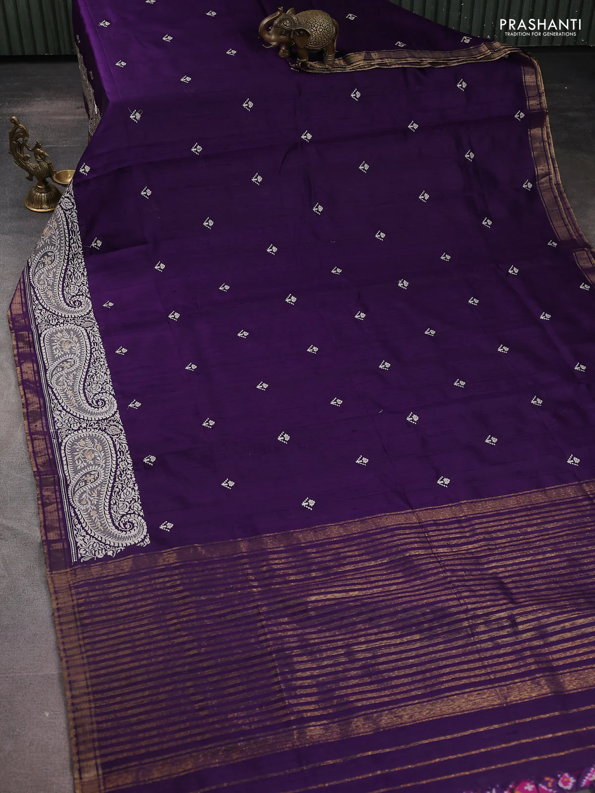 Pure raw silk saree violet with embroidery buttas and paisley embroidery border - Image 2