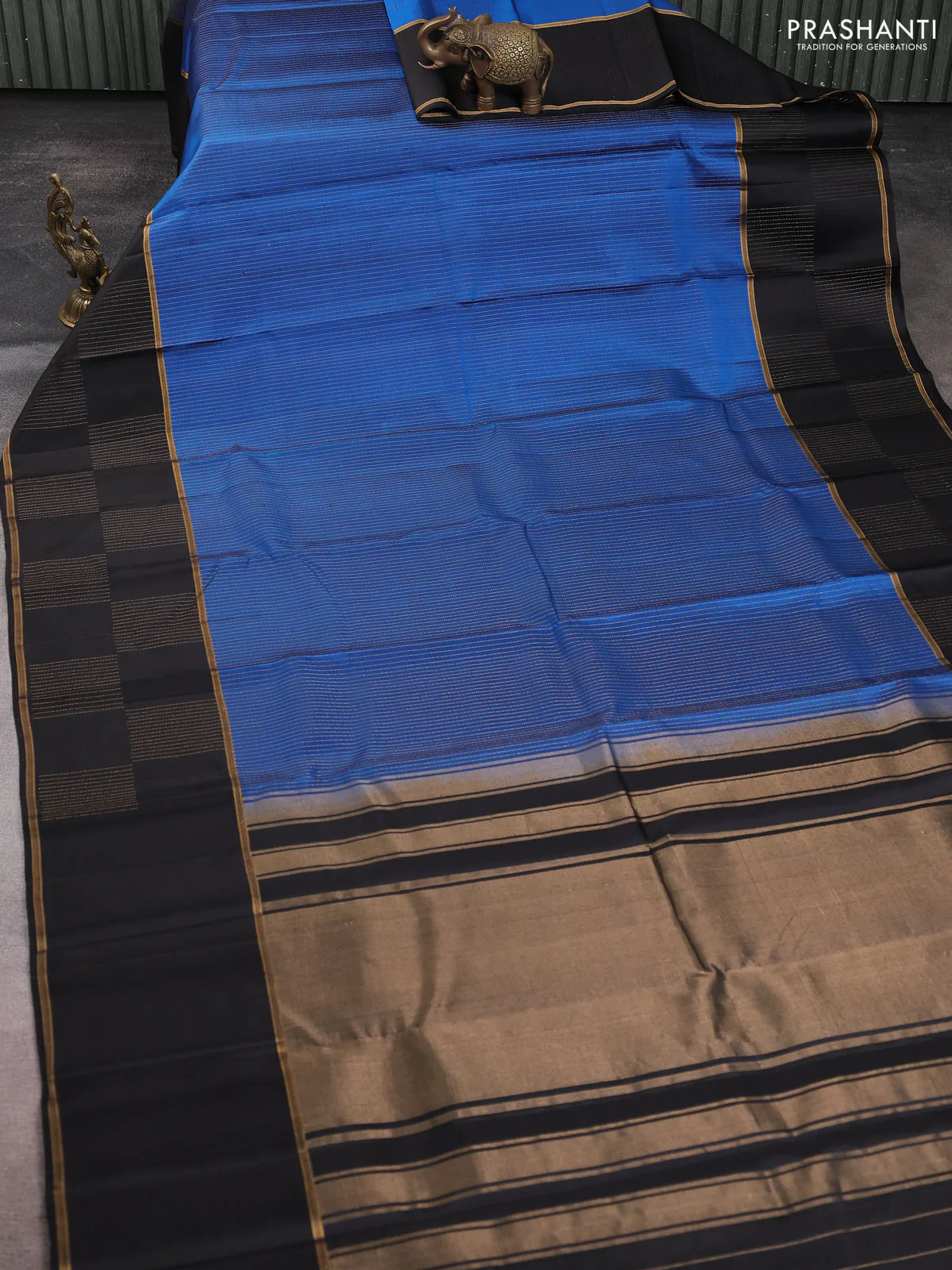 Pure soft silk saree blue and black with allover zari stripes pattern and rettapet zari woven border - Image 2