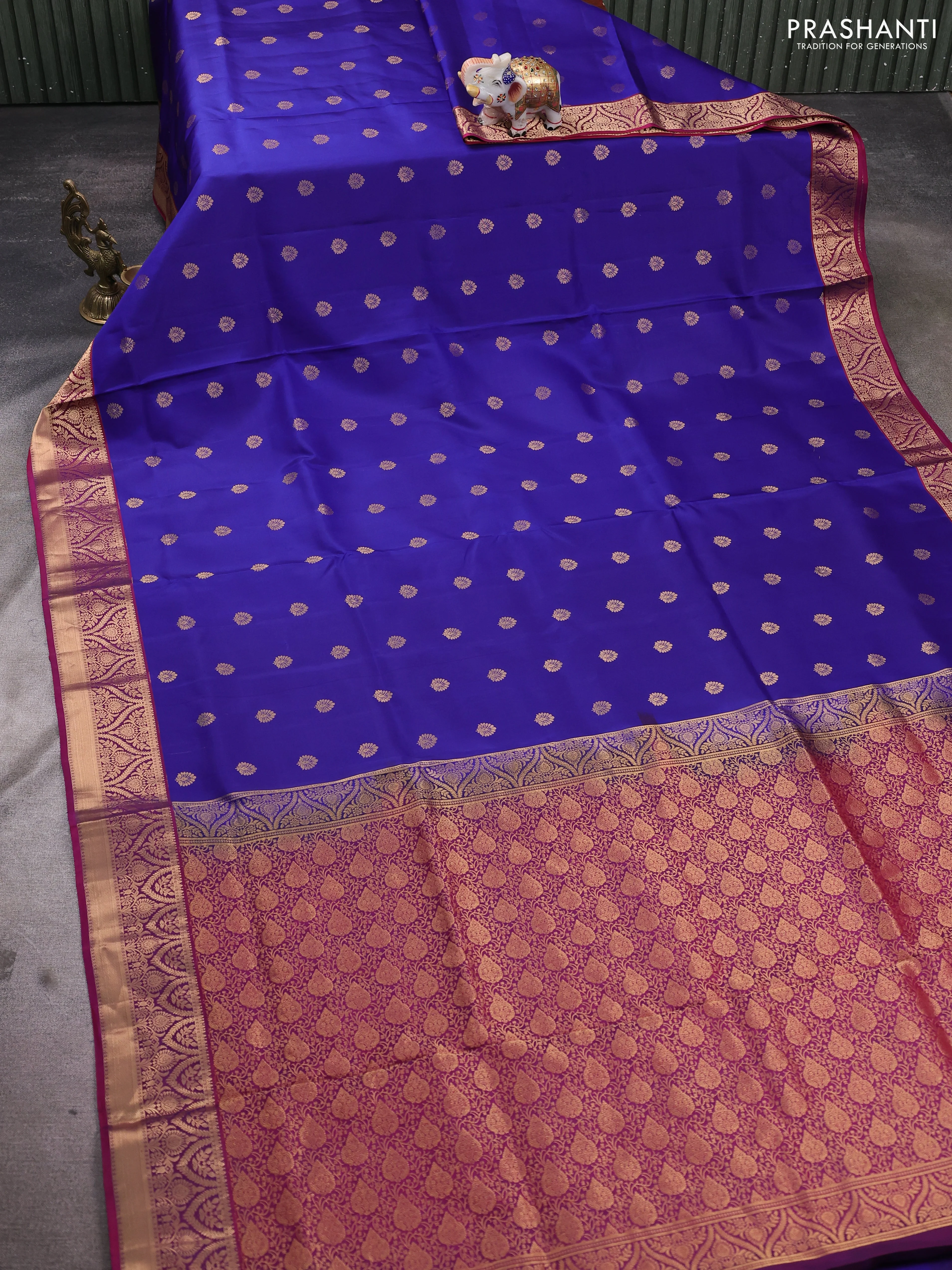 Pure soft silk saree blue and maroon with allover zari woven buttas and zari woven border - Image 2