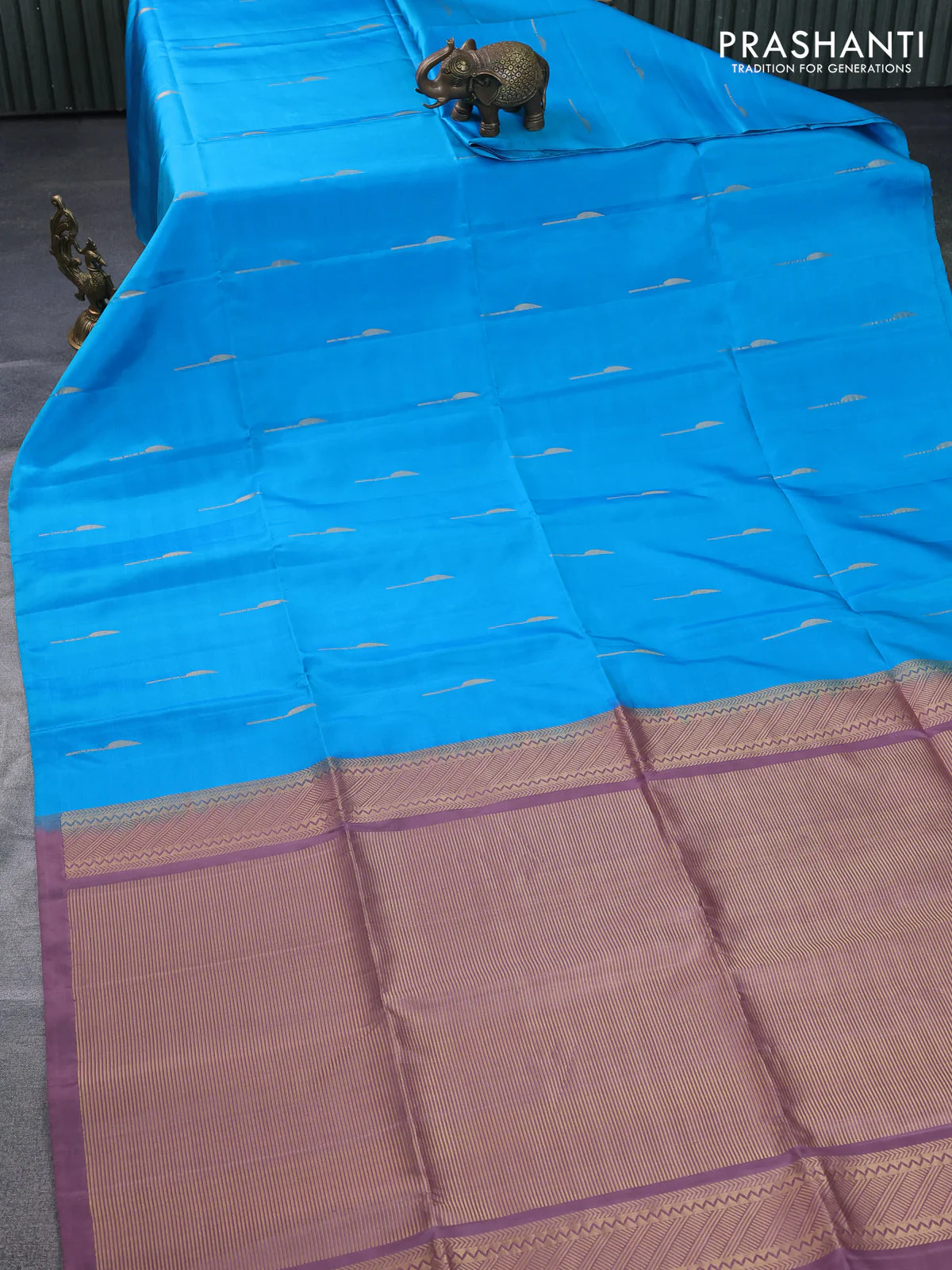 Pure soft silk saree cs blue and mauve pink with zari woven buttas in borderless style - Image 2
