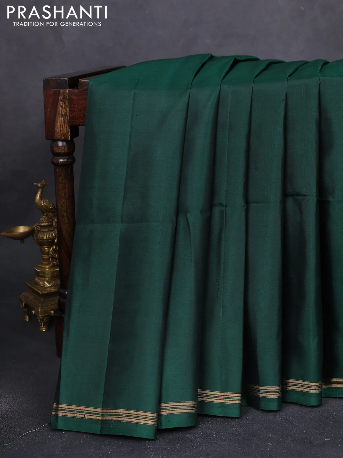 Pure soft silk saree dark green and orange with plain body and kalamkari hand painted pallu - Image 2