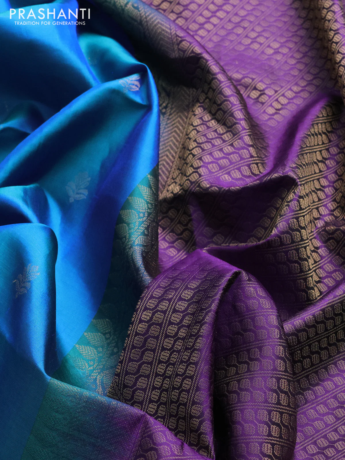 Pure soft silk saree dual shade of blue and violet with allover zari weaves & buttas in borderless style - Image 3
