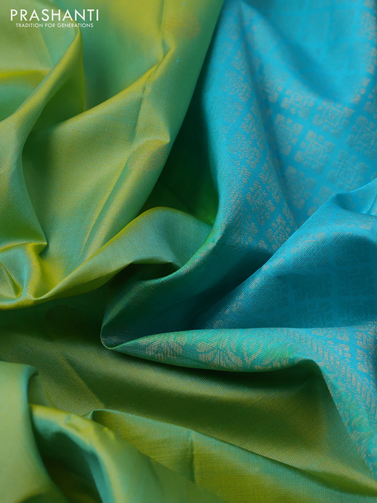 Pure soft silk saree dual shade of green and light blue with zari woven buttas and long rettapet zari woven border - Image 3