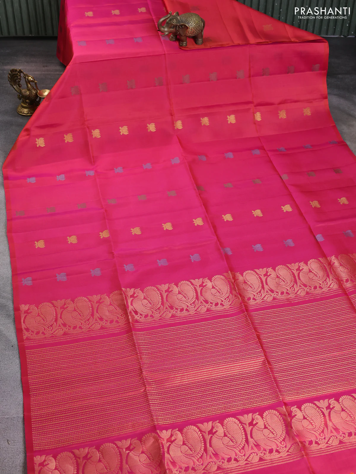 Pure soft silk saree dual shade of pink with floral zari woven buttas in borderless style - Image 2