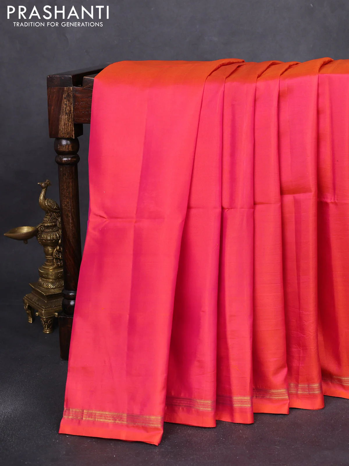 Pure soft silk saree dual shade of pinkish orange and green with plain body and kalamkari hand painted pallu - Image 2