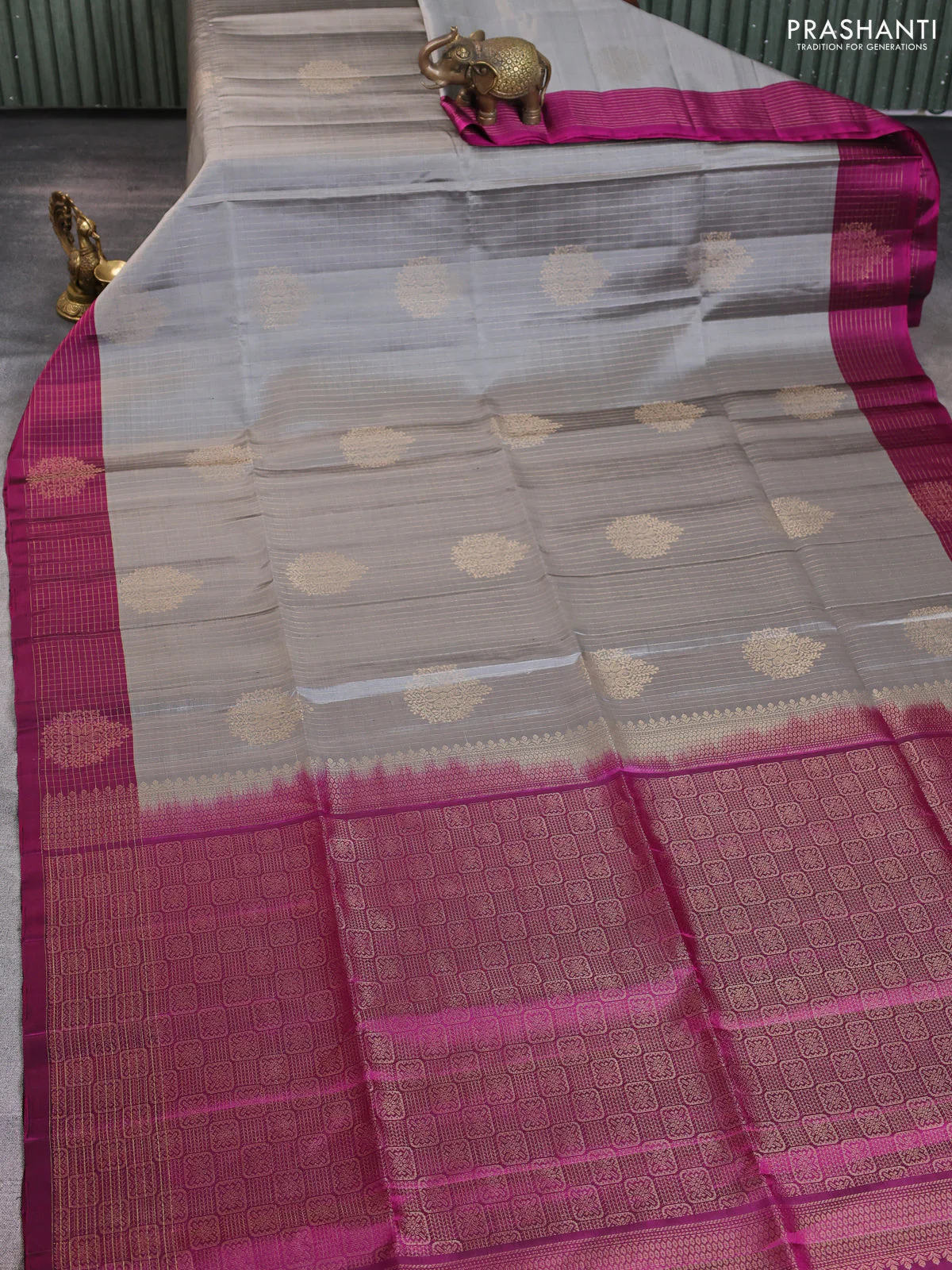 Pure soft silk saree grey and purple with allover zari weaves & buttas and zari woven checked border - Image 2