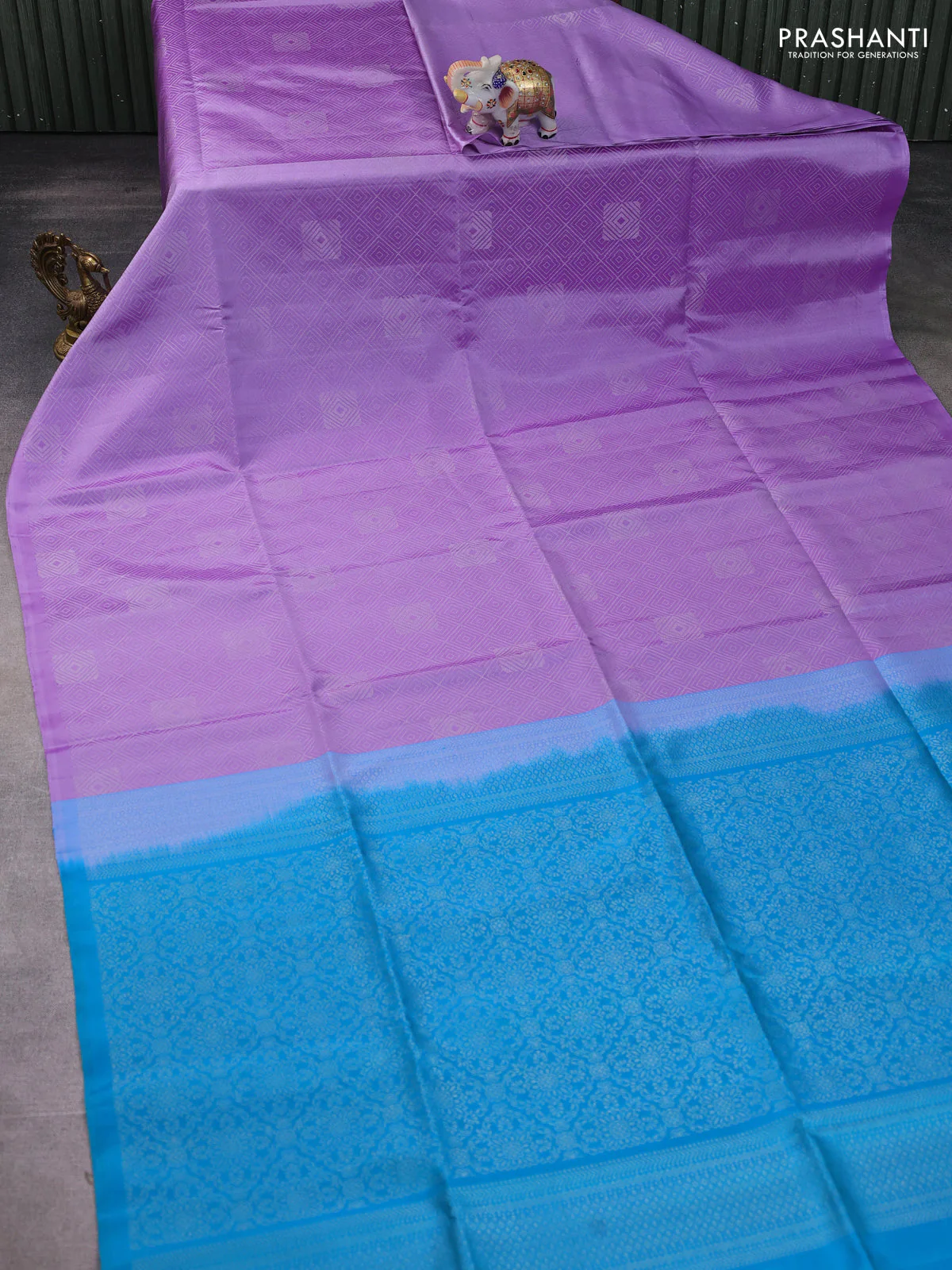 Pure soft silk saree lavender and teal blue with allover silver zari woven brocade weaves in borderless style - Image 2