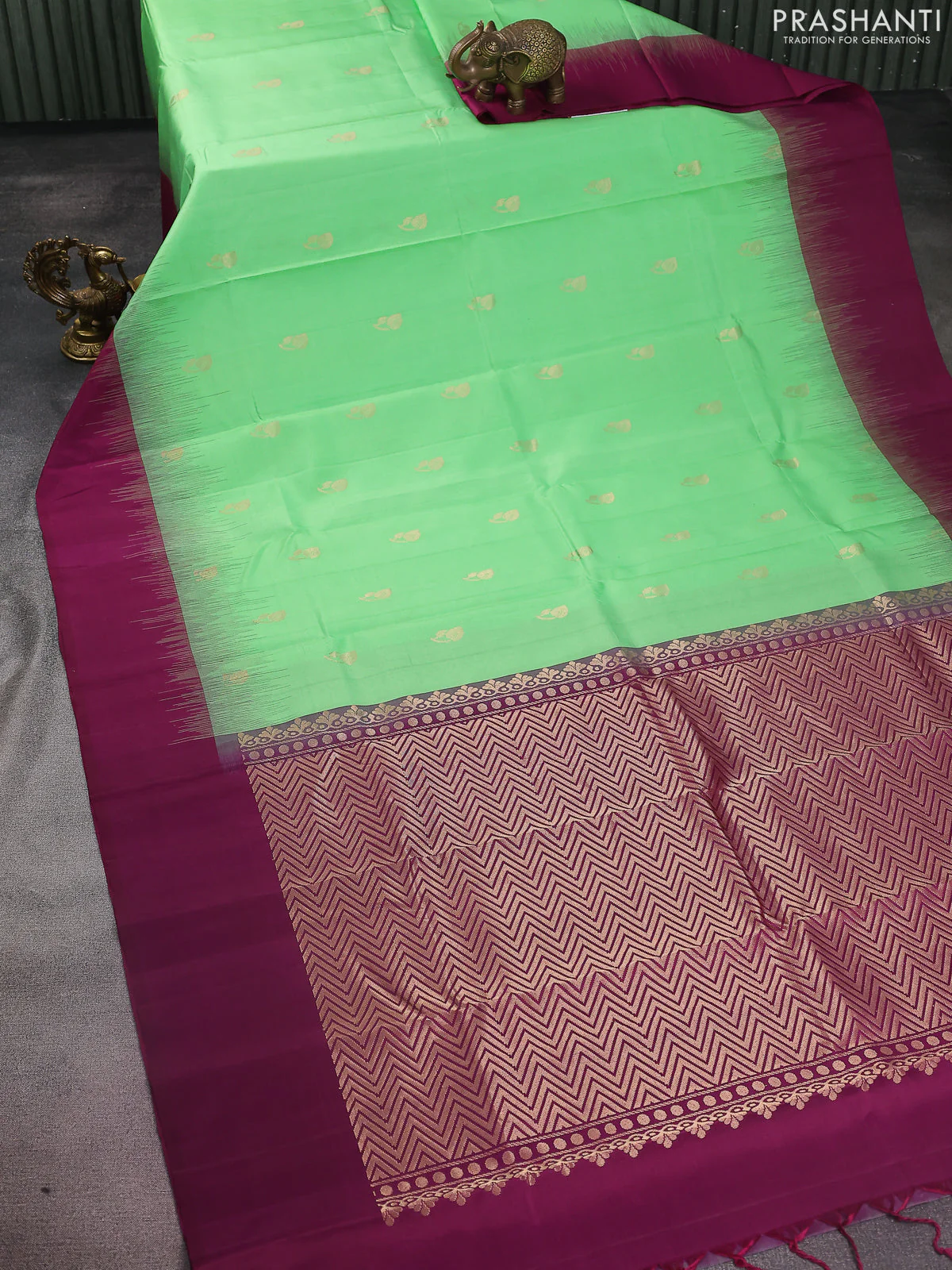 Pure soft silk saree light green and dark magenta pink with zari woven buttas and simple border - Image 2