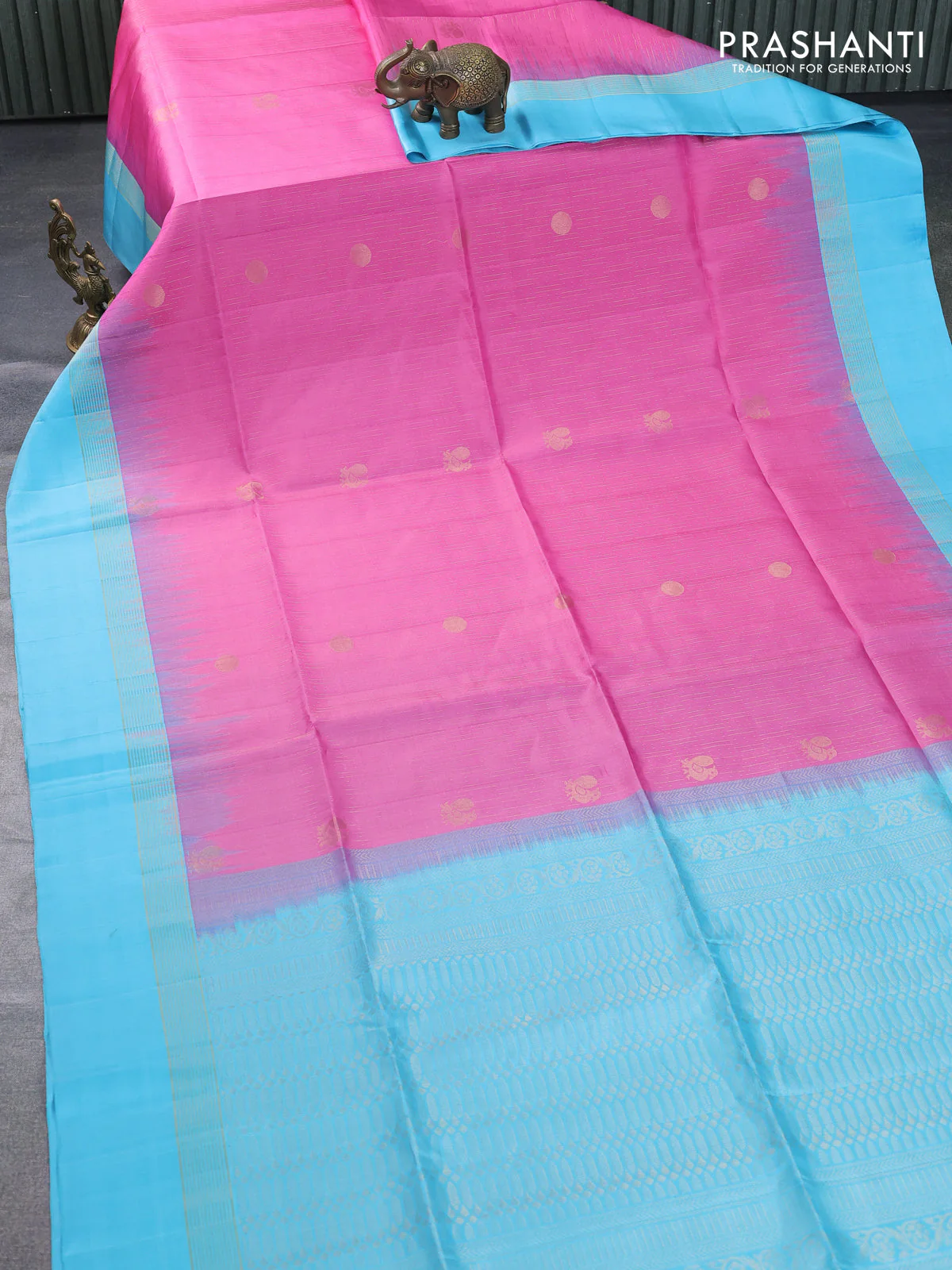 Pure soft silk saree light pink and light blue with allover zari weaves and zari woven simple border - Image 2