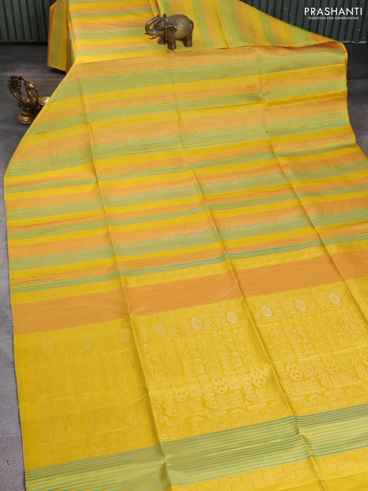 Pure soft silk saree lime yellow with allover zari weaves in borderless style - Image 2