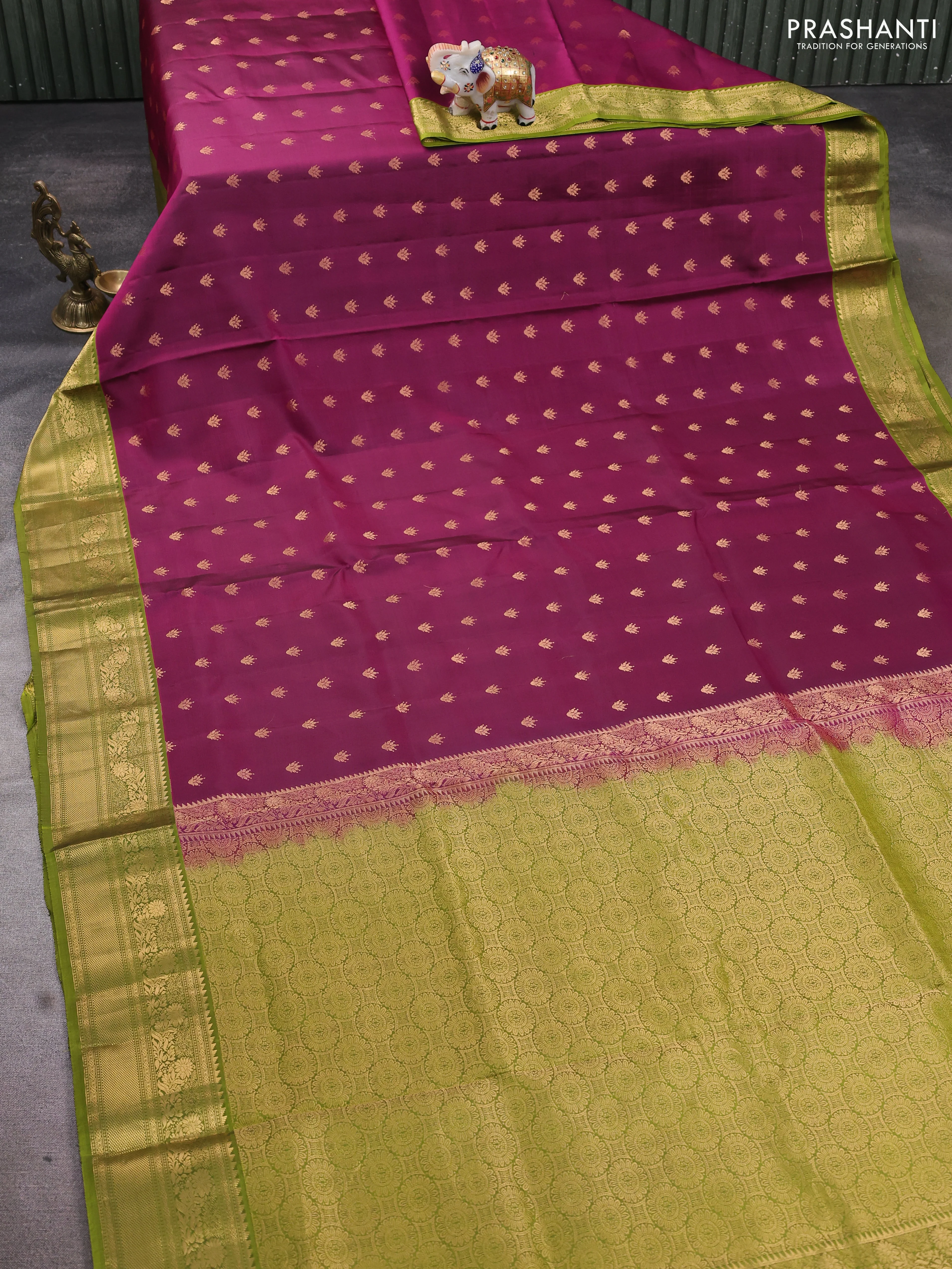 Pure soft silk saree magenta pink and green with allover zari woven buttas and rich zari woven border - Image 2