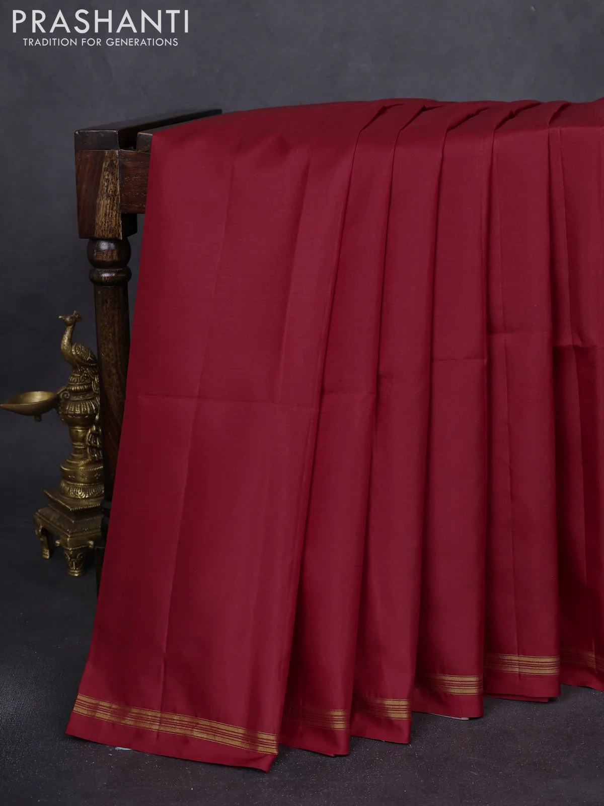 Pure soft silk saree maroon and pastel green with plain body and kalamkari hand painted pallu - Image 2