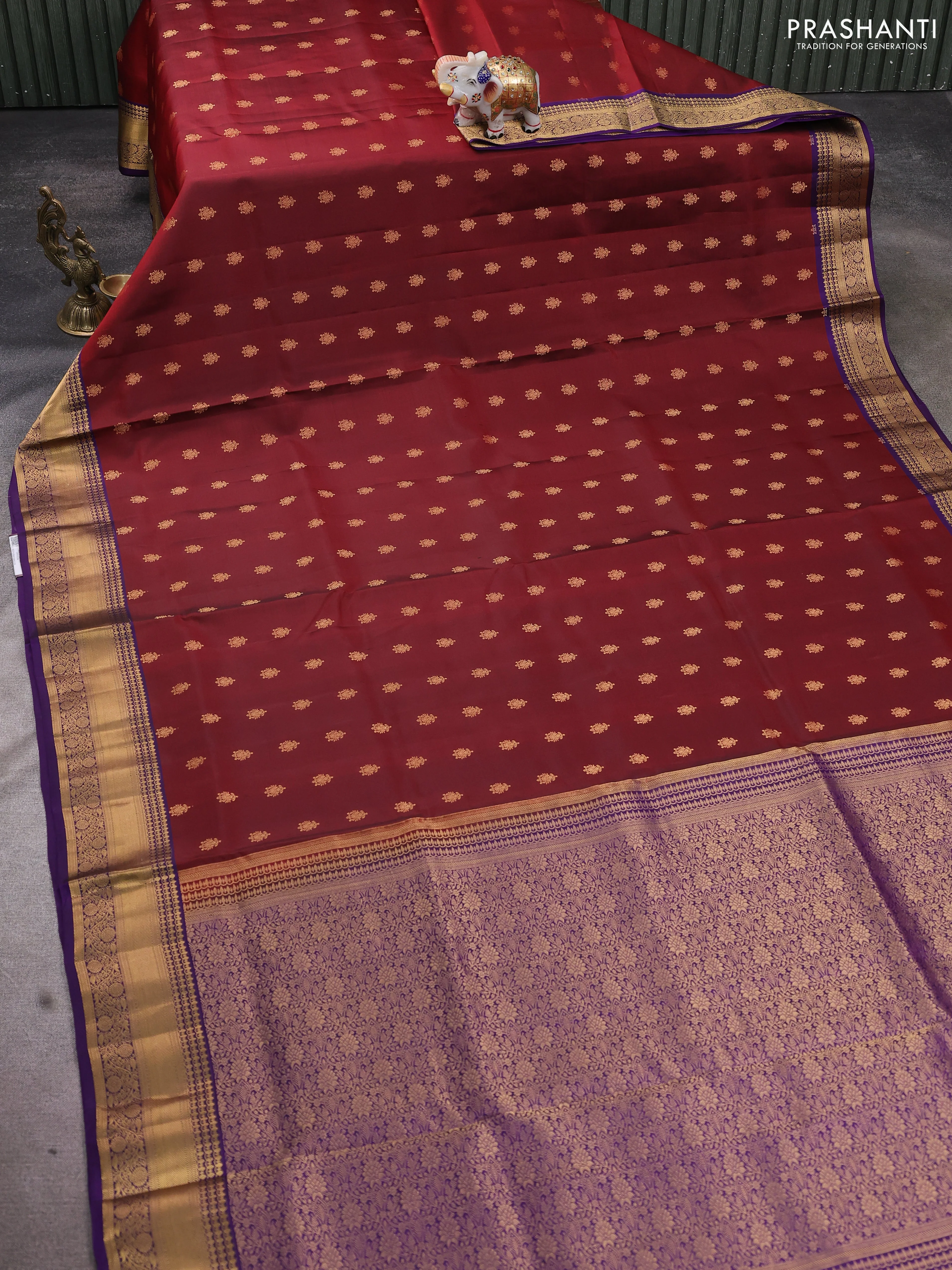 Pure soft silk saree maroon and violet with allover zari woven buttas and rich zari woven border - Image 2