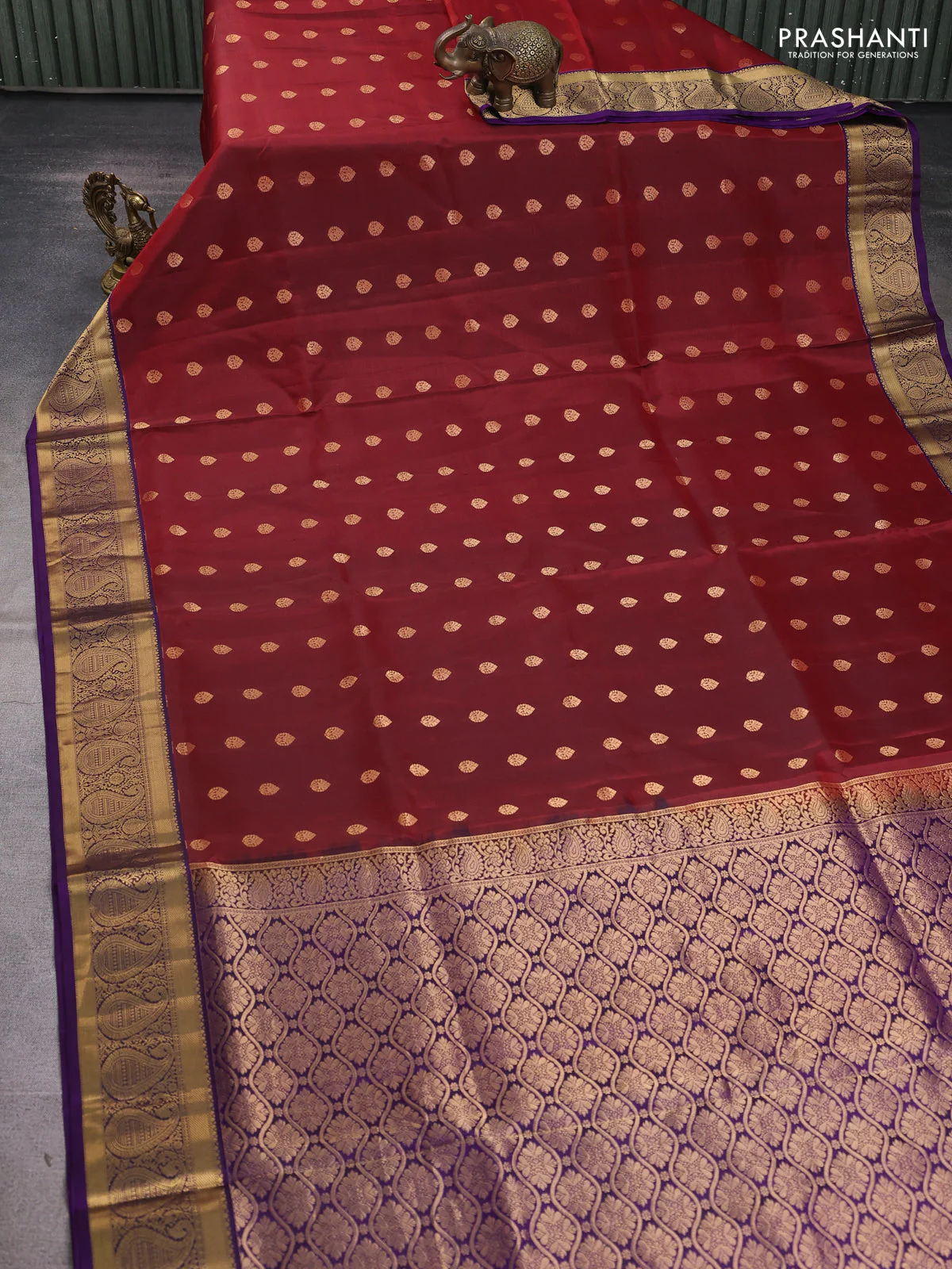 Pure soft silk saree maroon and violet with allover zari woven buttas and rich zari woven border - Image 2