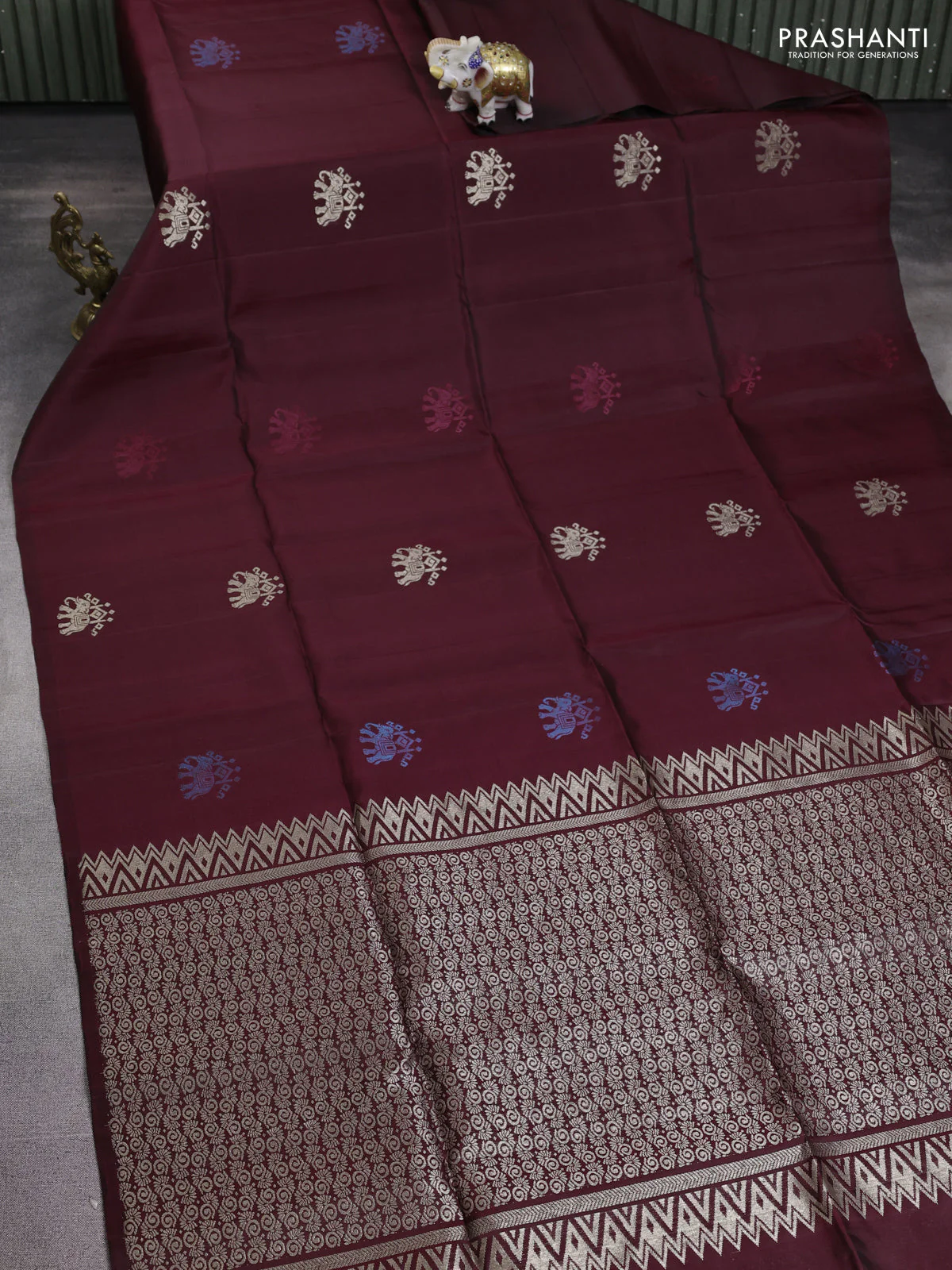 Pure soft silk saree maroon with elephant zari woven buttas in borderless style - Image 2
