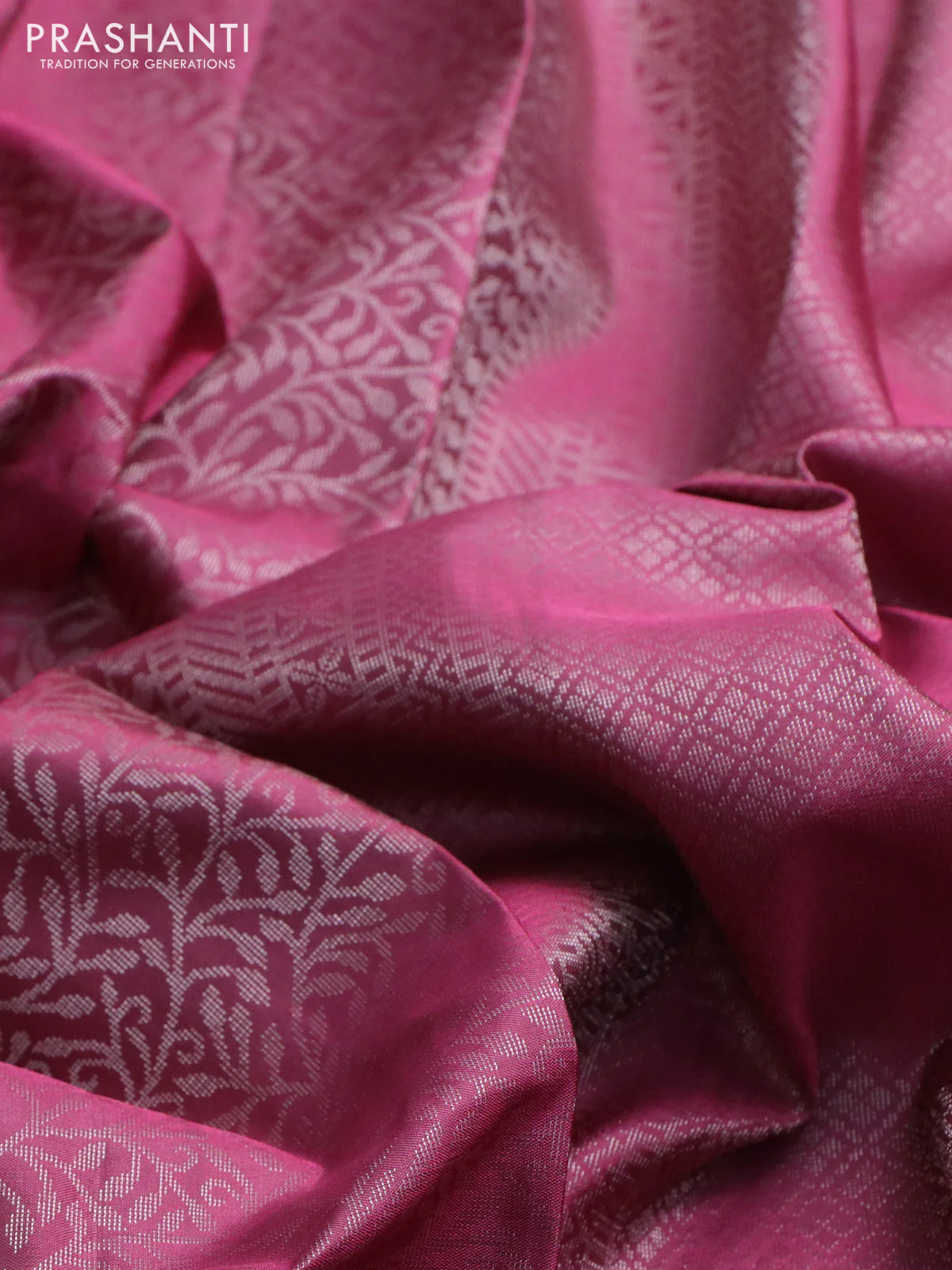 Pure soft silk saree mauve pink with allover zari brocade weaves and silver zari woven border - Image 3