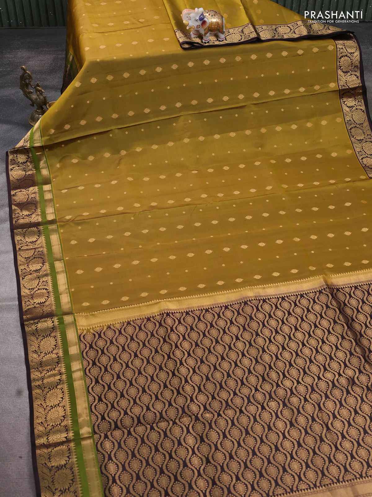 Pure soft silk saree mehendi green and coffee brown with allover zari woven buttas and zari woven floral border - Image 2
