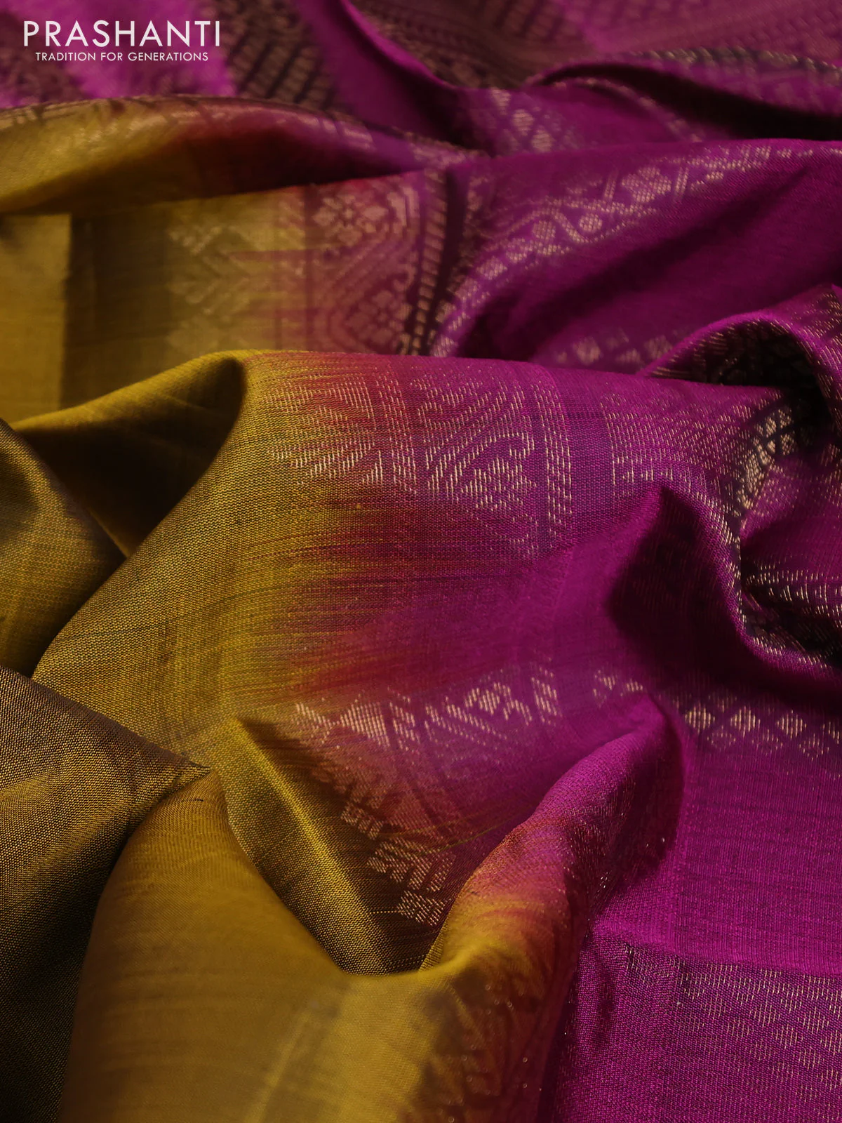 Pure soft silk saree mehendi green and purple with zari woven buttas and rettapet zari woven border - Image 3