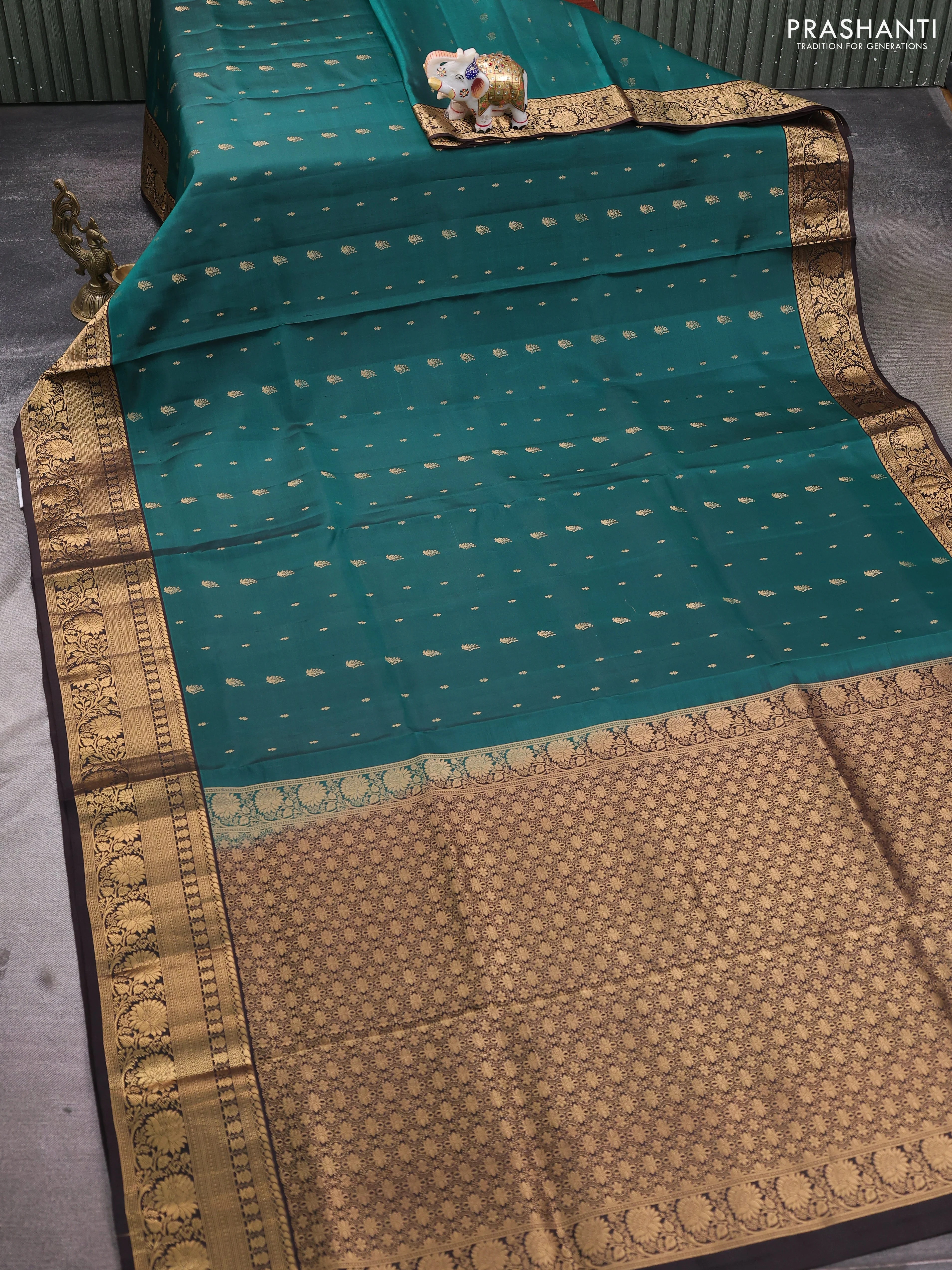 Pure soft silk saree peacock green and deep coffee brown with allover zari woven buttas and rich zari woven border - Image 2