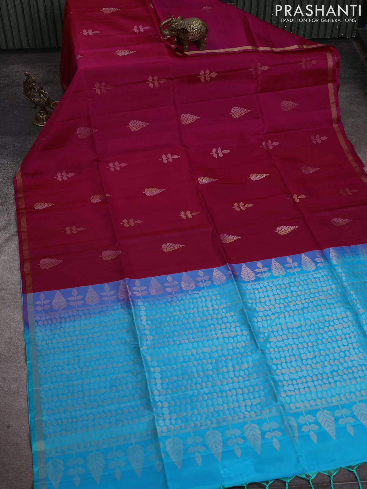 Pure soft silk saree pink and teal blue with zari woven buttas and zari woven border - Image 2