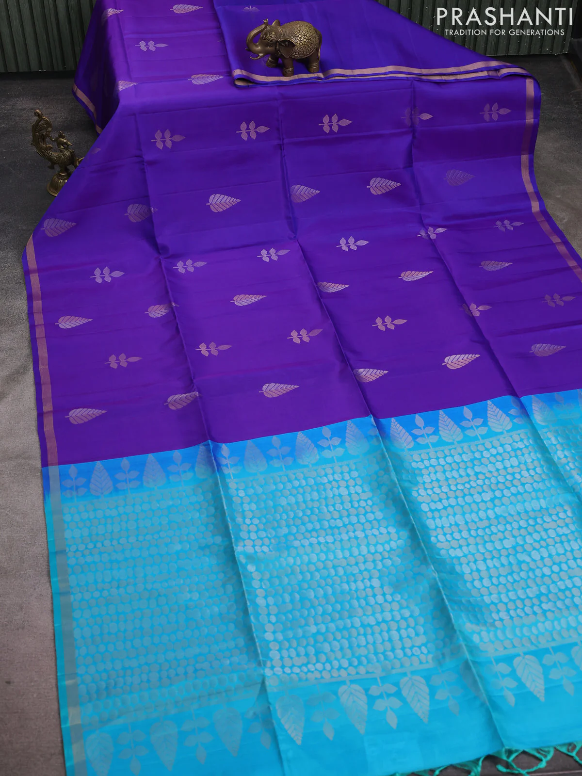 Pure soft silk saree royal blue and cs blue with zari woven buttas and zari woven border - Image 2
