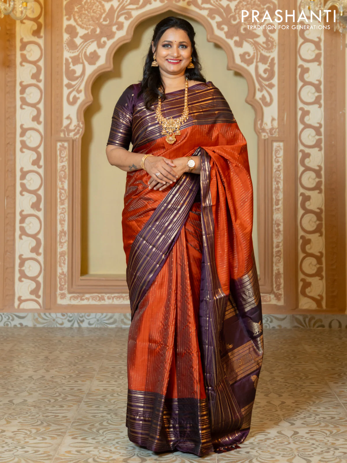 Pure soft silk saree rust and purple with allover zari weaves and long rich zari border - Image 4