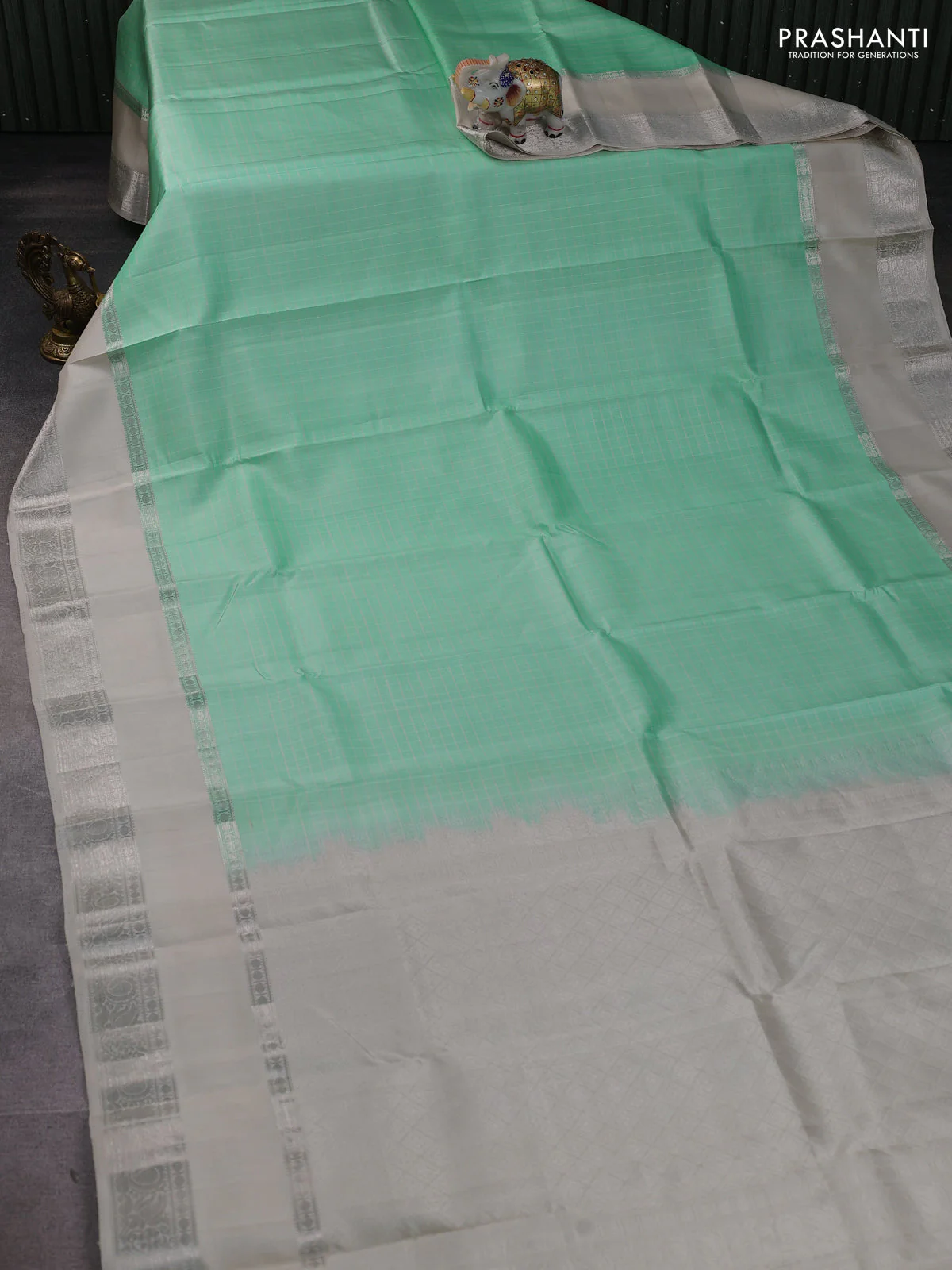 Pure soft silk saree teal green and beige with allover thread checked pattern and rettapet zari woven border - Image 2