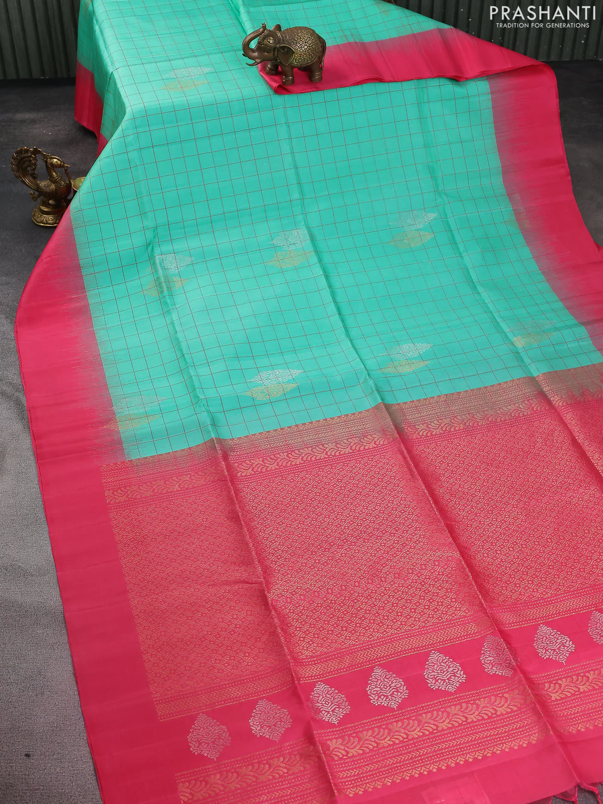 Pure soft silk saree teal green and peach pink with allover checked pattern & zari buttas and simple border - Image 2