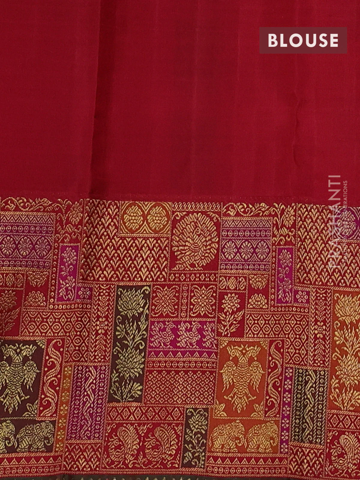 Pure tissue kanchipuram silk saree gold and maroon with allover zari woven butta weaves and long zari woevn paithani style border - Image 7