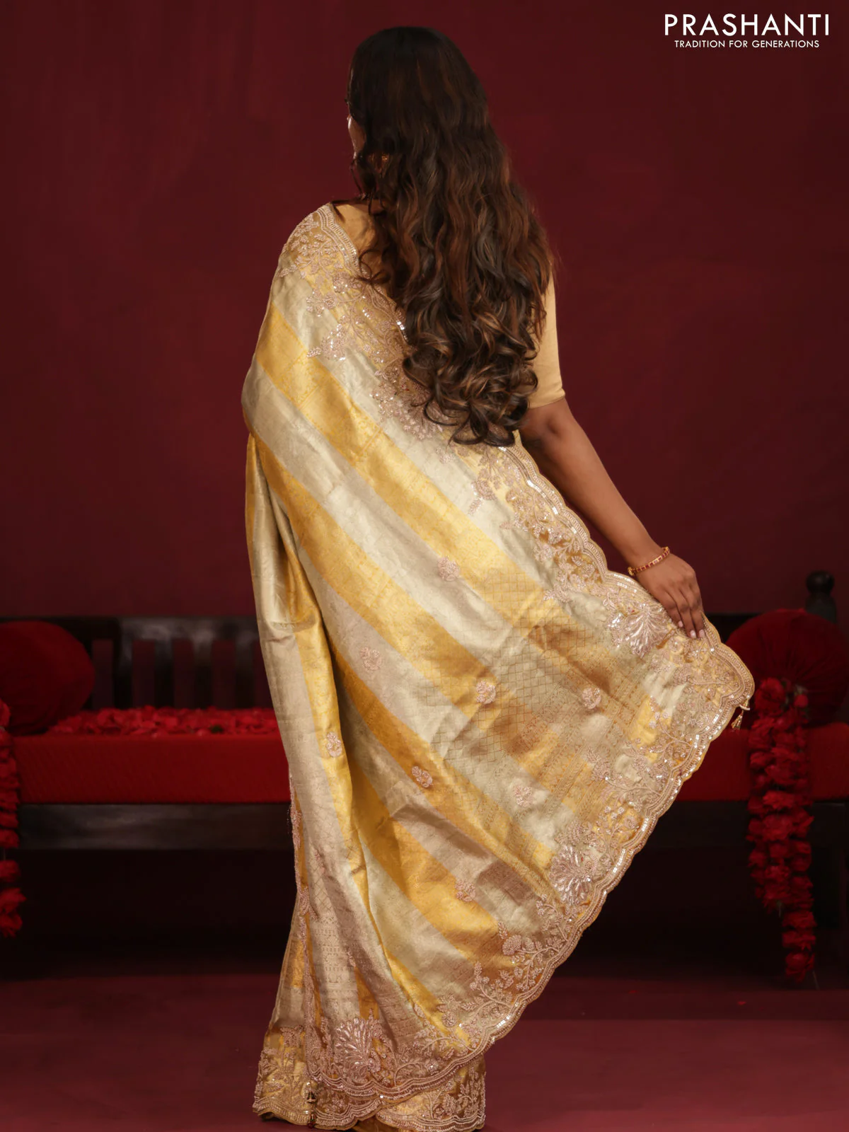 Pure tissue kanchipuram silk saree with allover zari weaves & border embroidery - Image 4