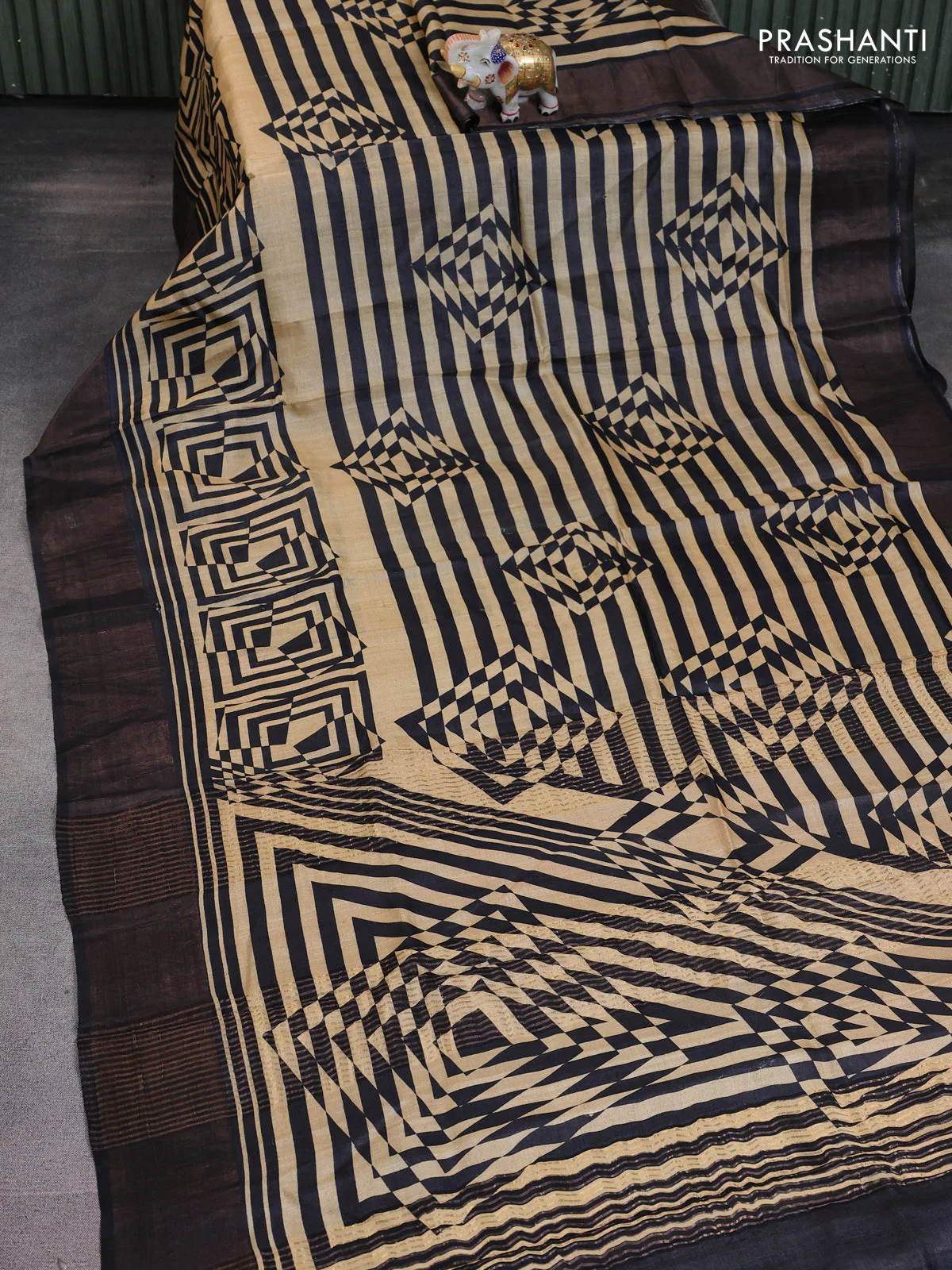 Pure tussar saree beige and black with allover prints and zari woven border - Image 2