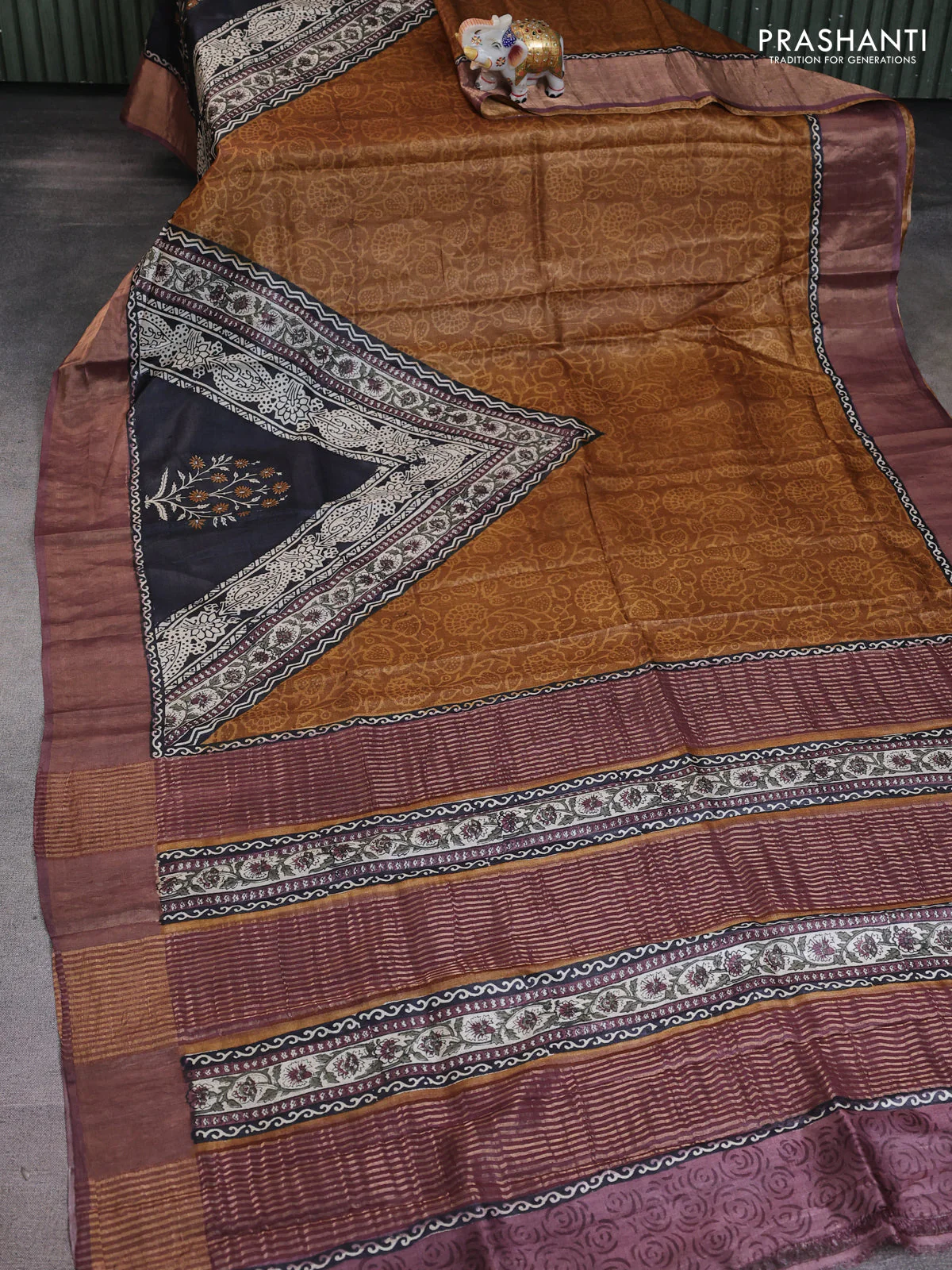 Pure tussar saree black and purple with allover prints and zari woven border - Image 2