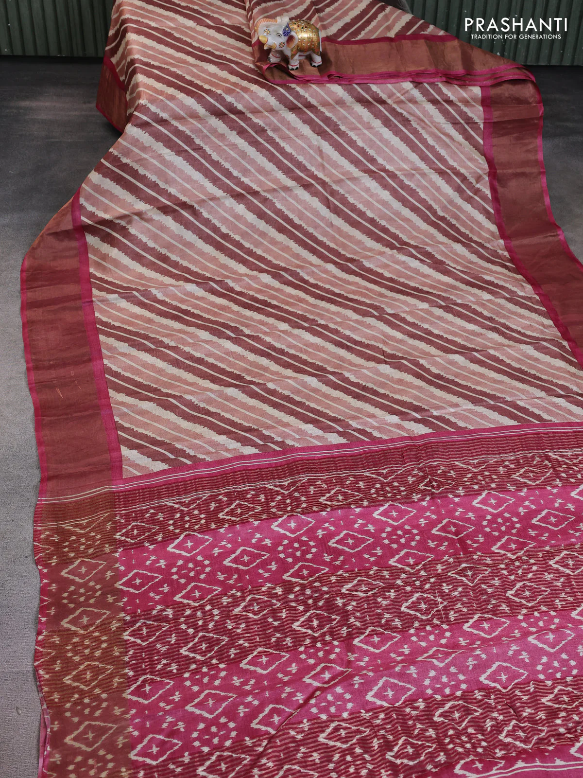Pure tussar saree multi colour and pink with allover leheriya prints and zari woven border - Image 2